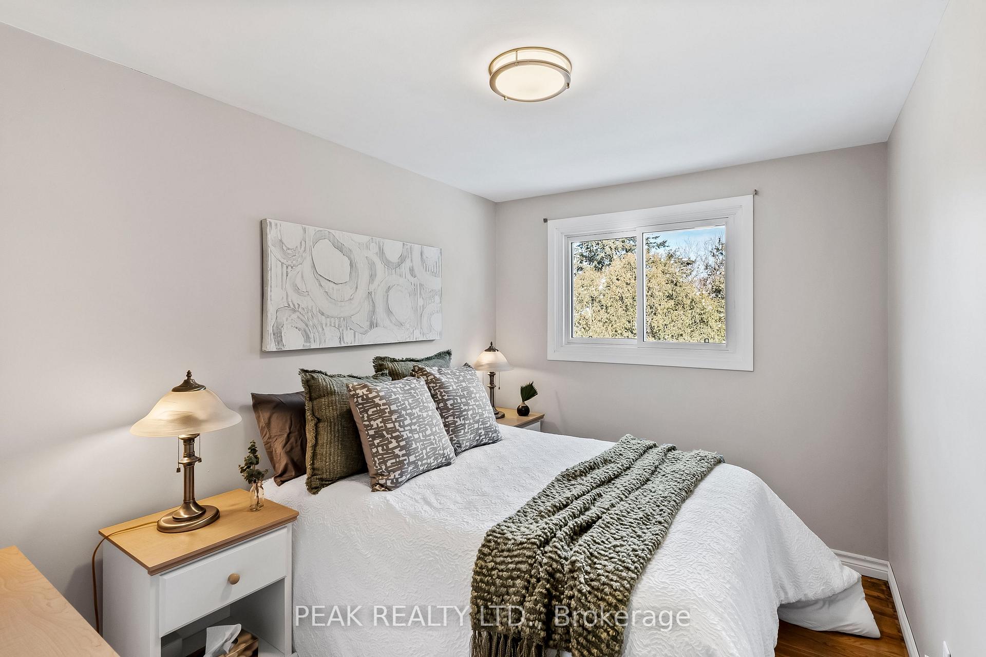 Photo 24 of 748 Adelaide Avenue E, Oshawa, Eastdale — HOMEH