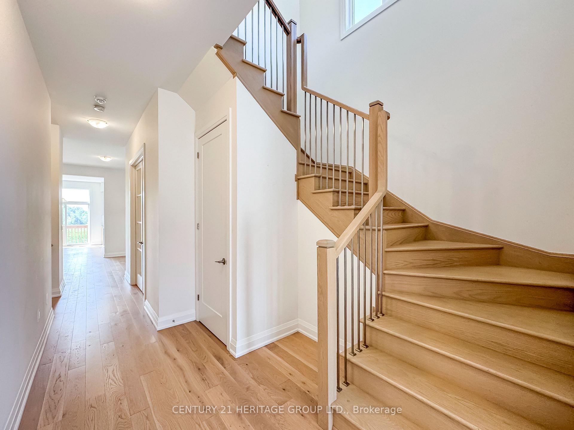 Photo 9 of 34 Shepherd Drive, Barrie, Rural Barrie Southeast — HOMEH
