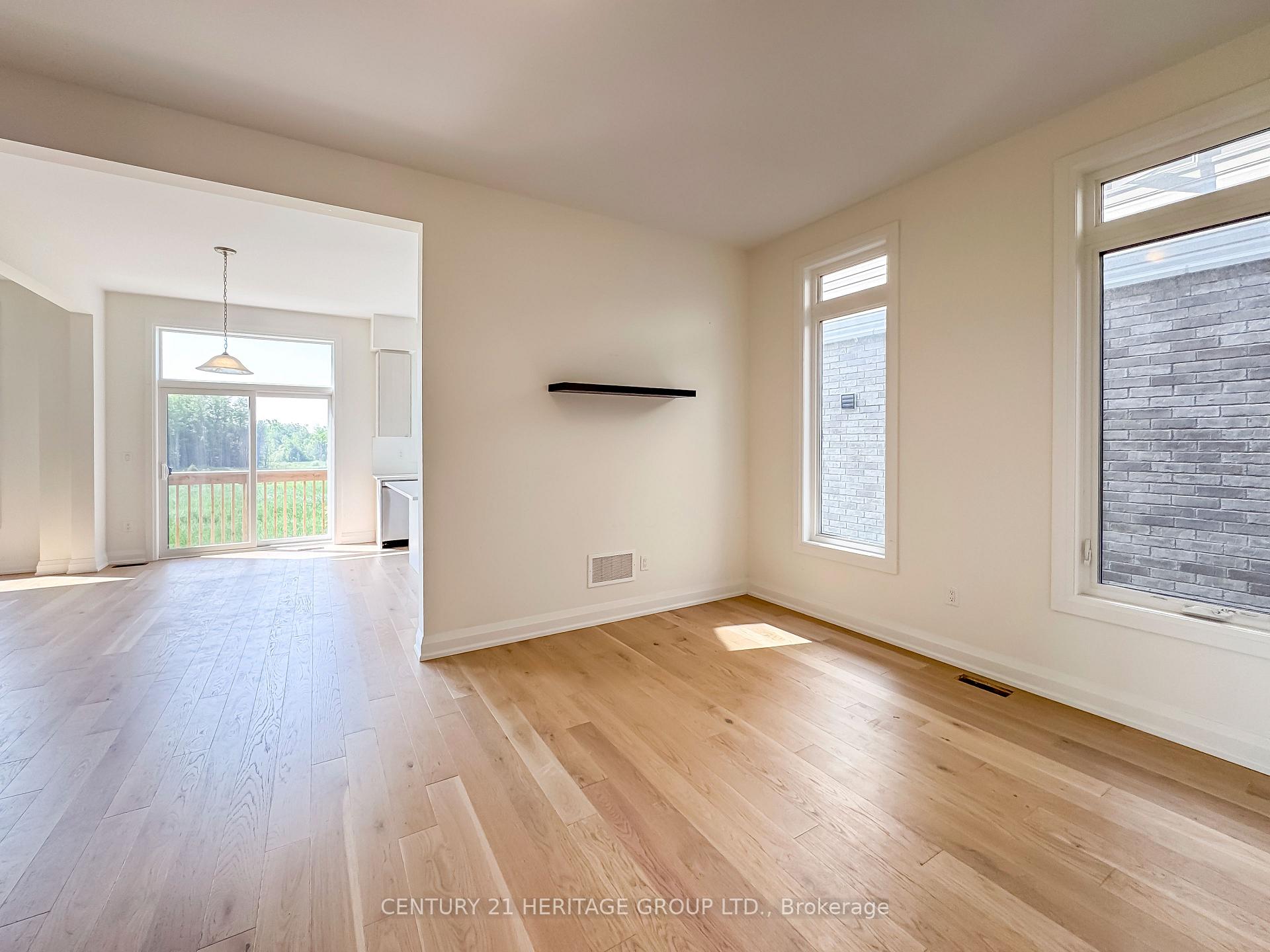 Photo 10 of 34 Shepherd Drive, Barrie, Rural Barrie Southeast — HOMEH