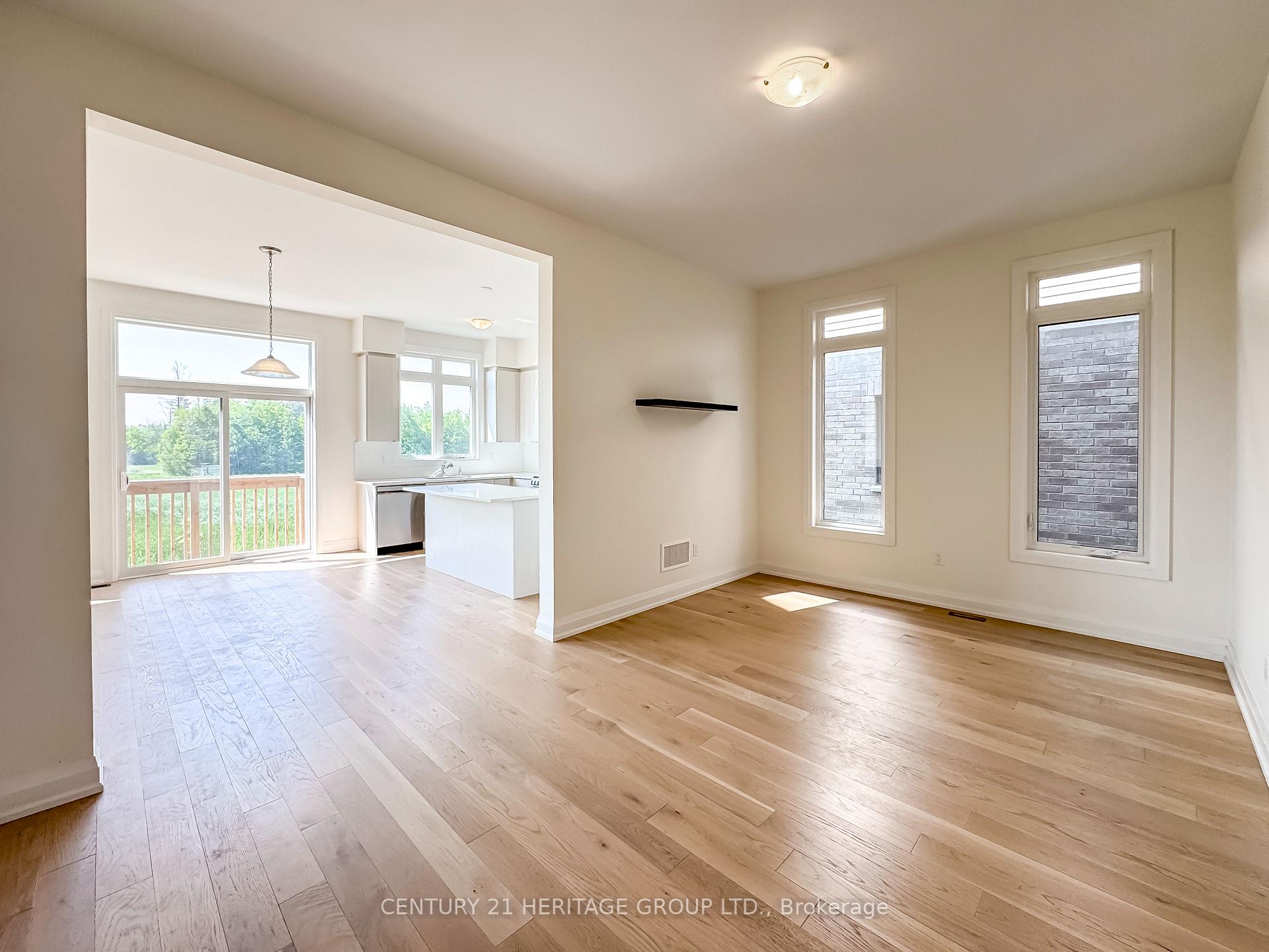 Photo 13 of 34 Shepherd Drive, Barrie, Rural Barrie Southeast — HOMEH