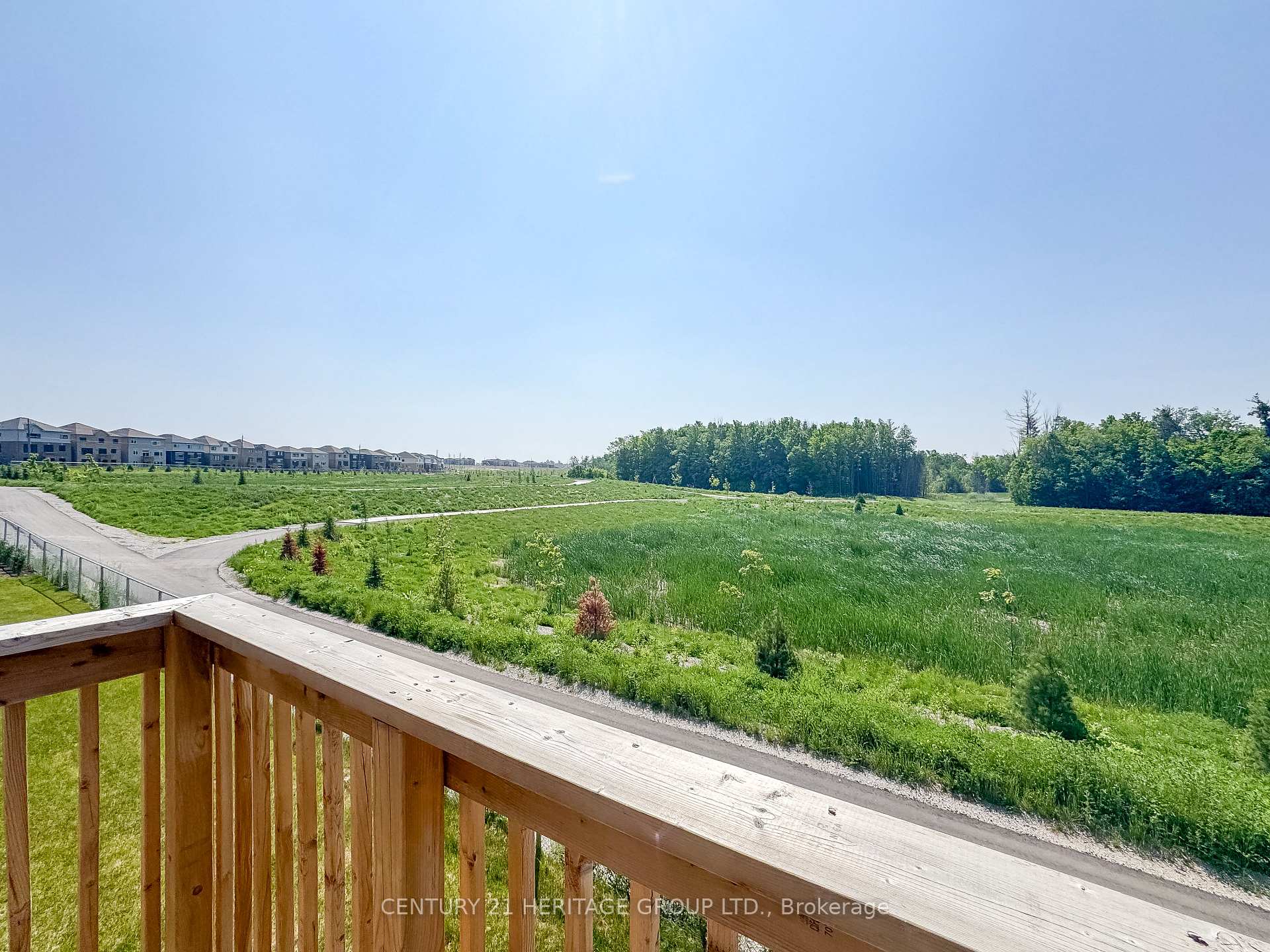 Photo 35 of 34 Shepherd Drive, Barrie, Rural Barrie Southeast — HOMEH