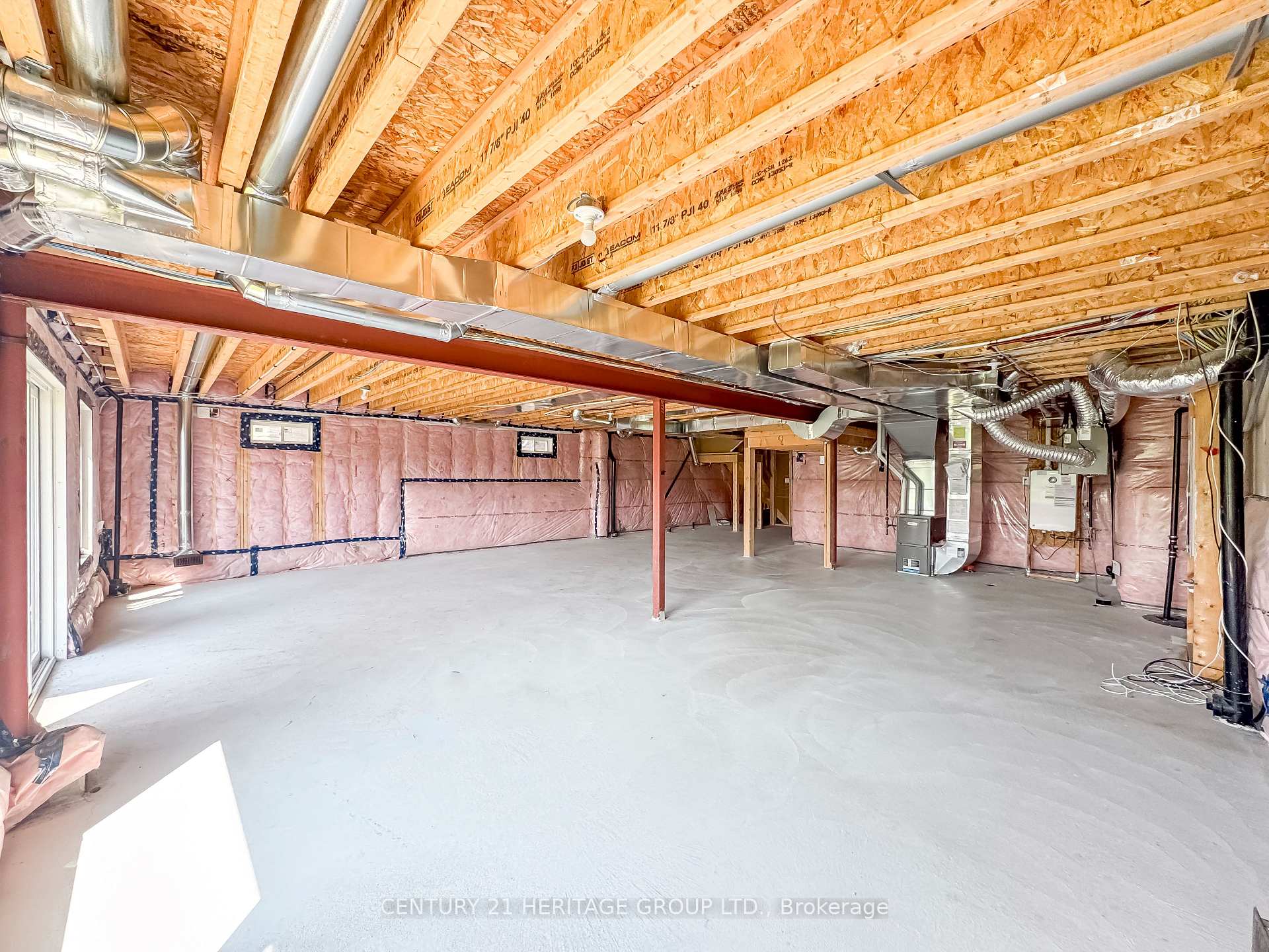Photo 39 of 34 Shepherd Drive, Barrie, Rural Barrie Southeast — HOMEH
