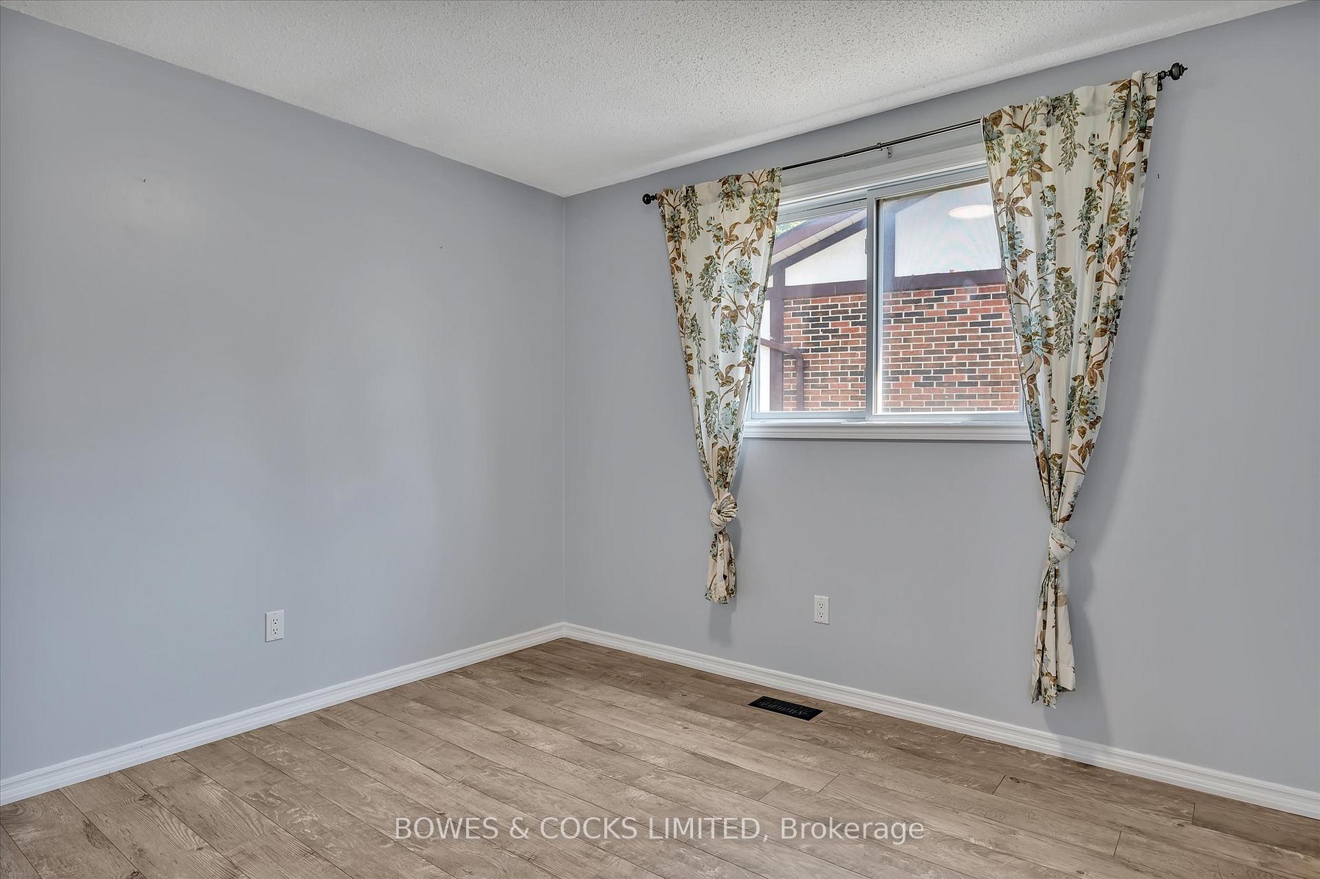 Photo 25 of 2126 Walker Avenue, Peterborough, Ashburnham Ward 4 — HOMEH