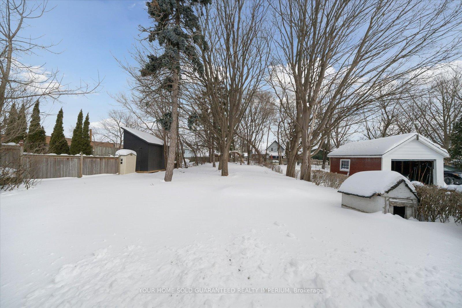 Photo 26 of 27 Burk Street, Oshawa, Vanier — HOMEH