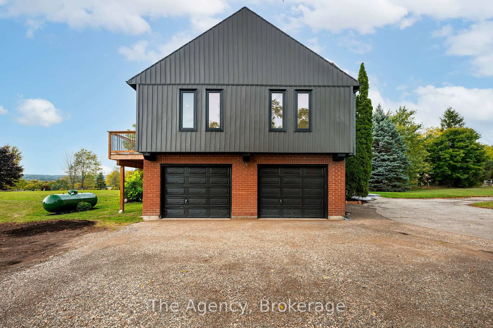 Photo 6 of 14582 Chinguacousy Road, Caledon, Rural Caledon — HOMEH