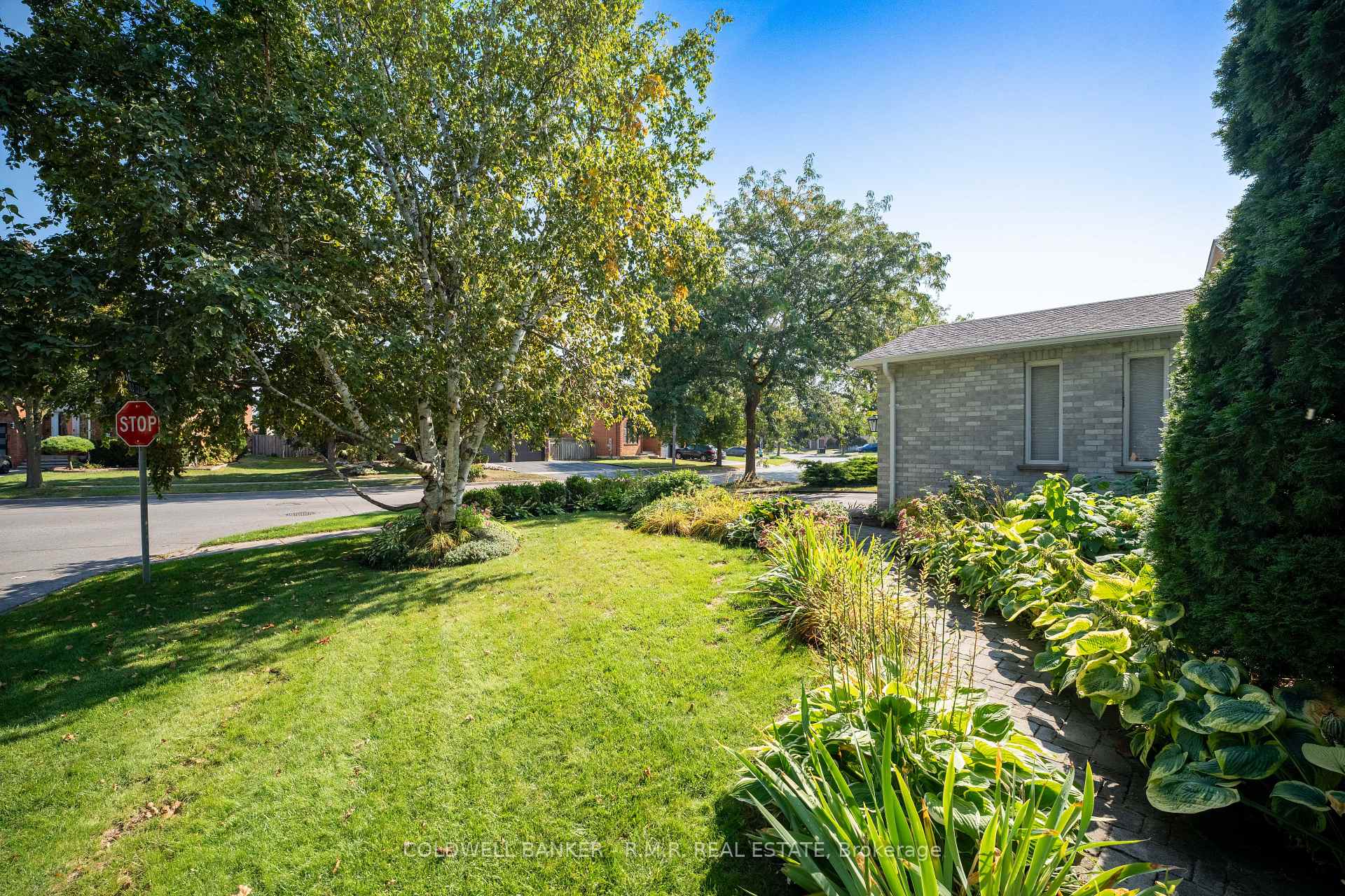 Photo 6 of 81 Willowbrook Drive, Whitby, Pringle Creek — HOMEH
