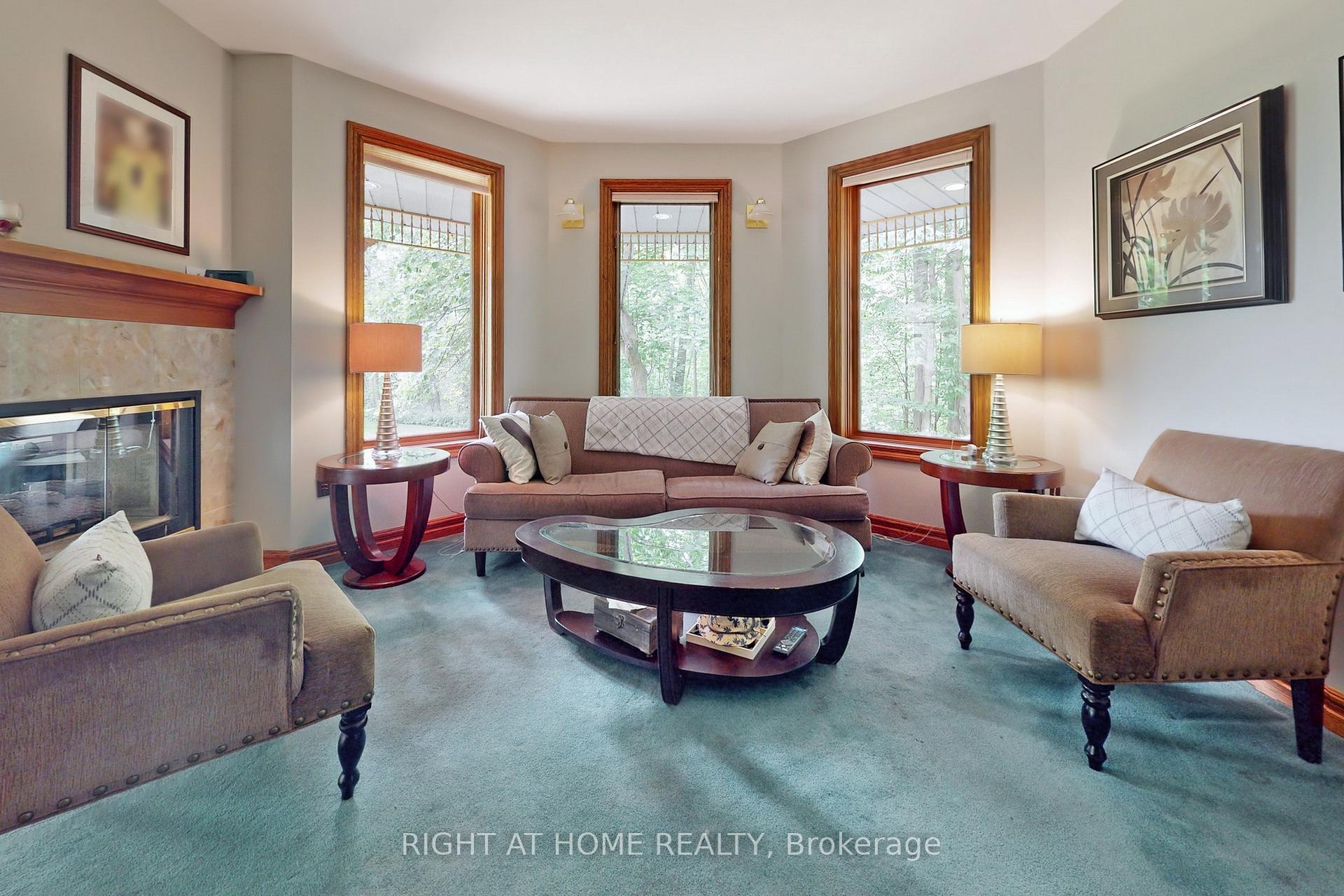 Photo 5 of 196 Pietz Road, Welland, Broadway — HOMEH