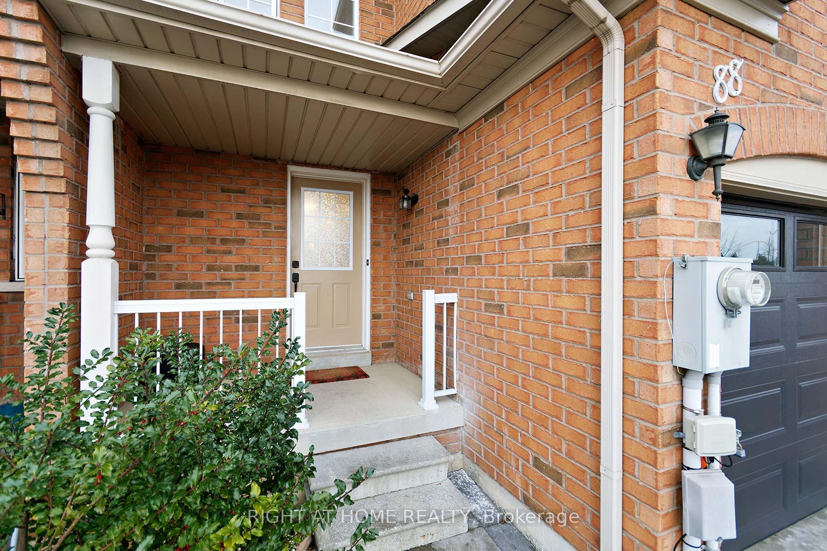 Photo 6 of 88 Julliard Drive, Vaughan, Vellore Village — HOMEH