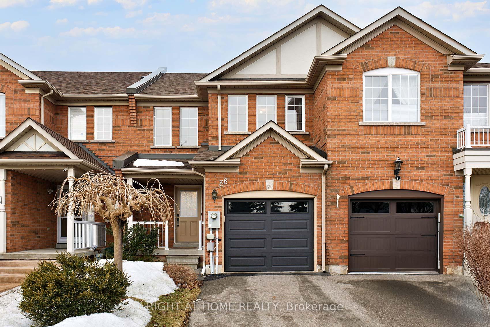Photo 2 of 88 Julliard Drive, Vaughan, Vellore Village — HOMEH