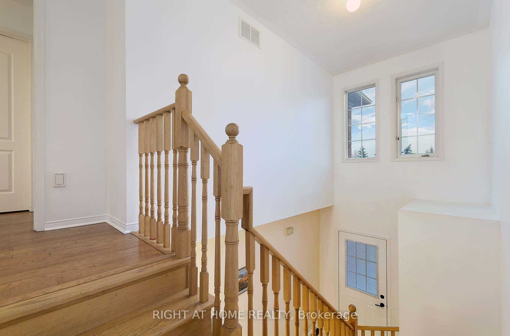 Photo 40 of 88 Julliard Drive, Vaughan, Vellore Village — HOMEH