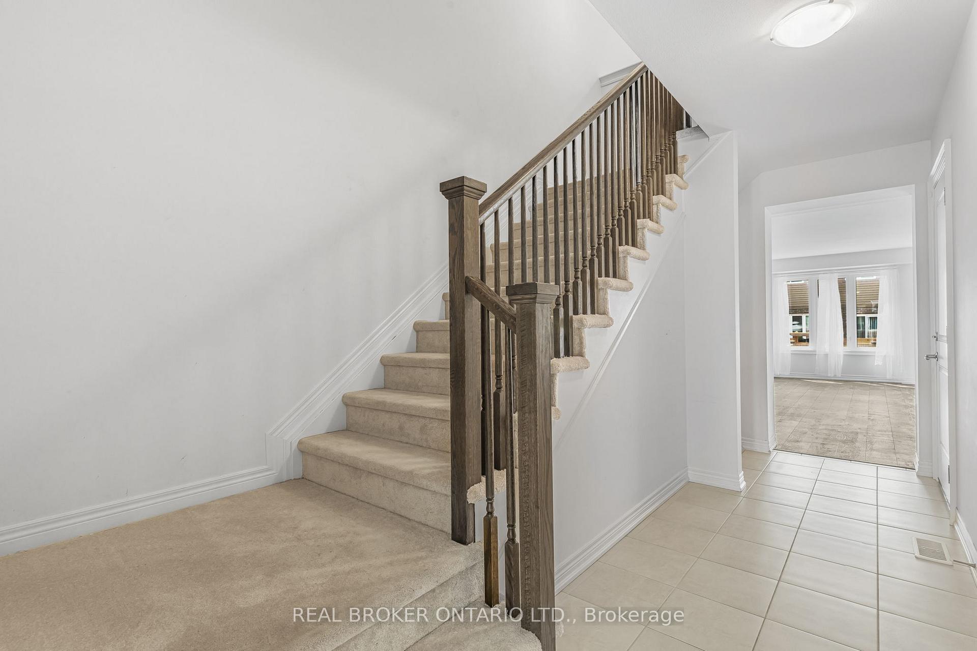 Photo 6 of 556 Julia Drive, Welland, Coyle Creek — HOMEH