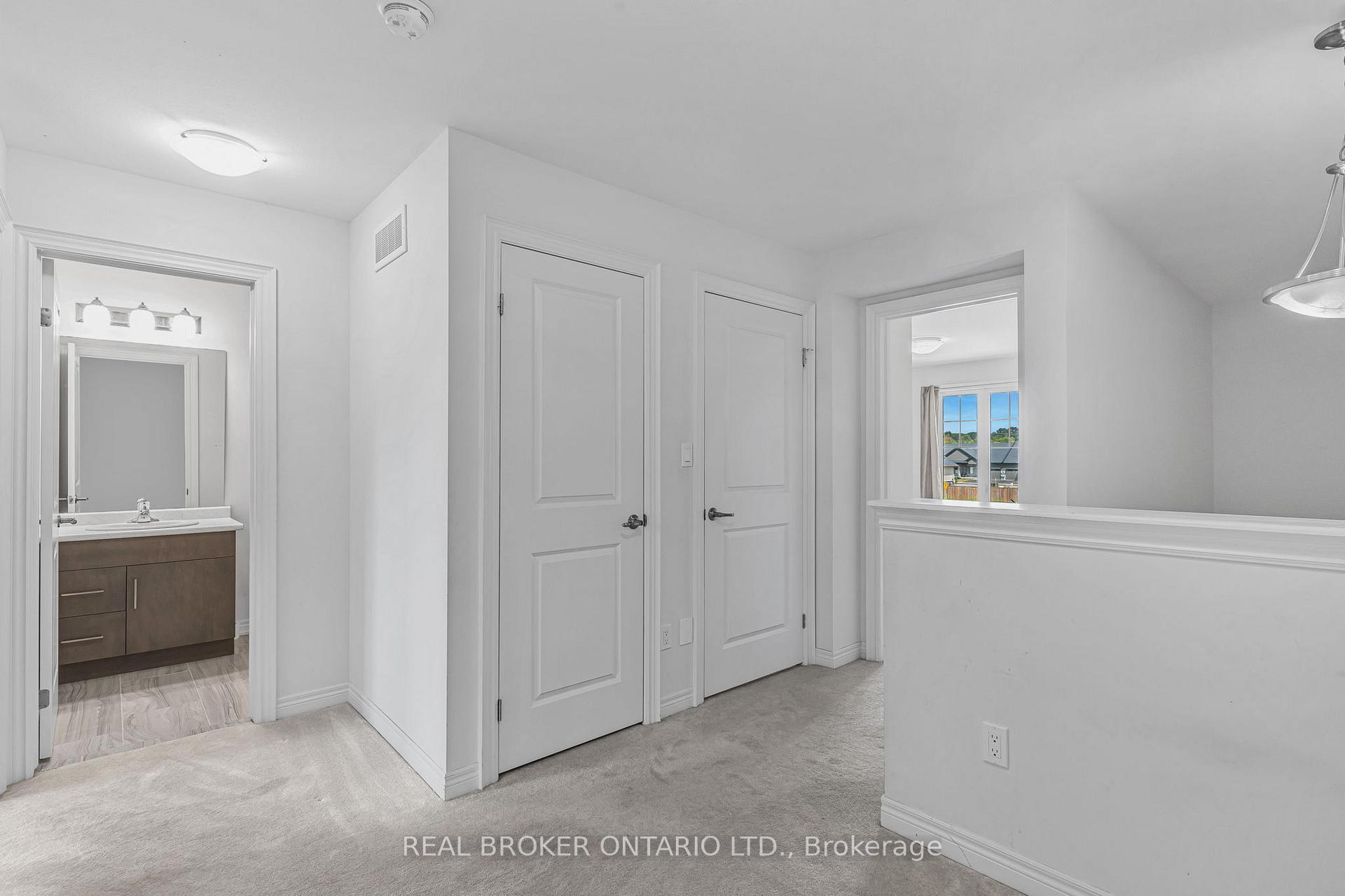 Photo 35 of 556 Julia Drive, Welland, Coyle Creek — HOMEH