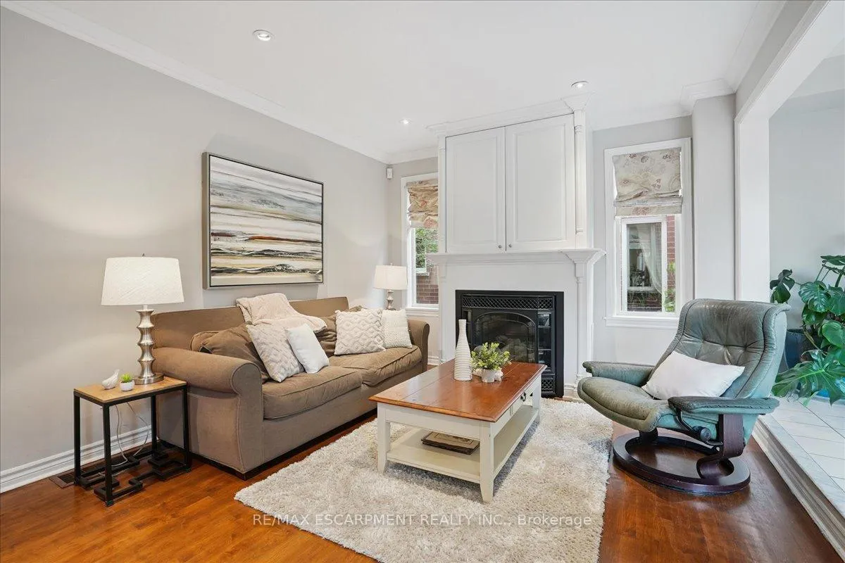 Photo 8 of 105 River Glen Boulevard, Oakville, River Oaks — HOMEH
