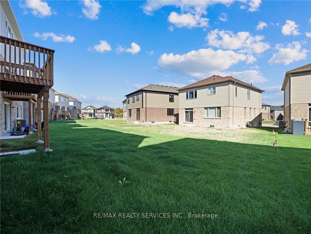 Photo 24 of 28 Ford Street, Brant, Brantford Twp — HOMEH