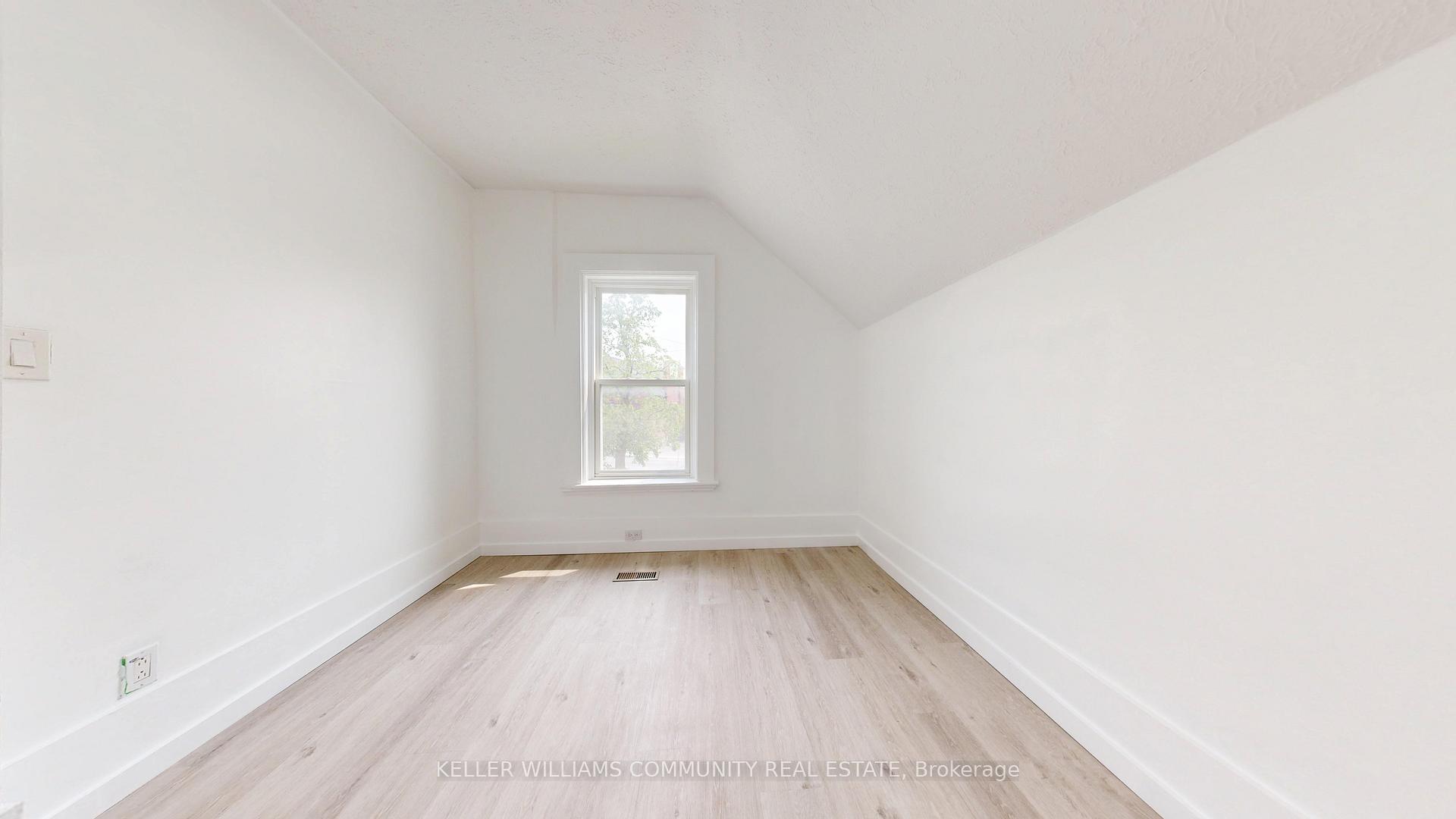 Photo 28 of 147 Park Place, Peterborough, Town Ward 3 — HOMEH