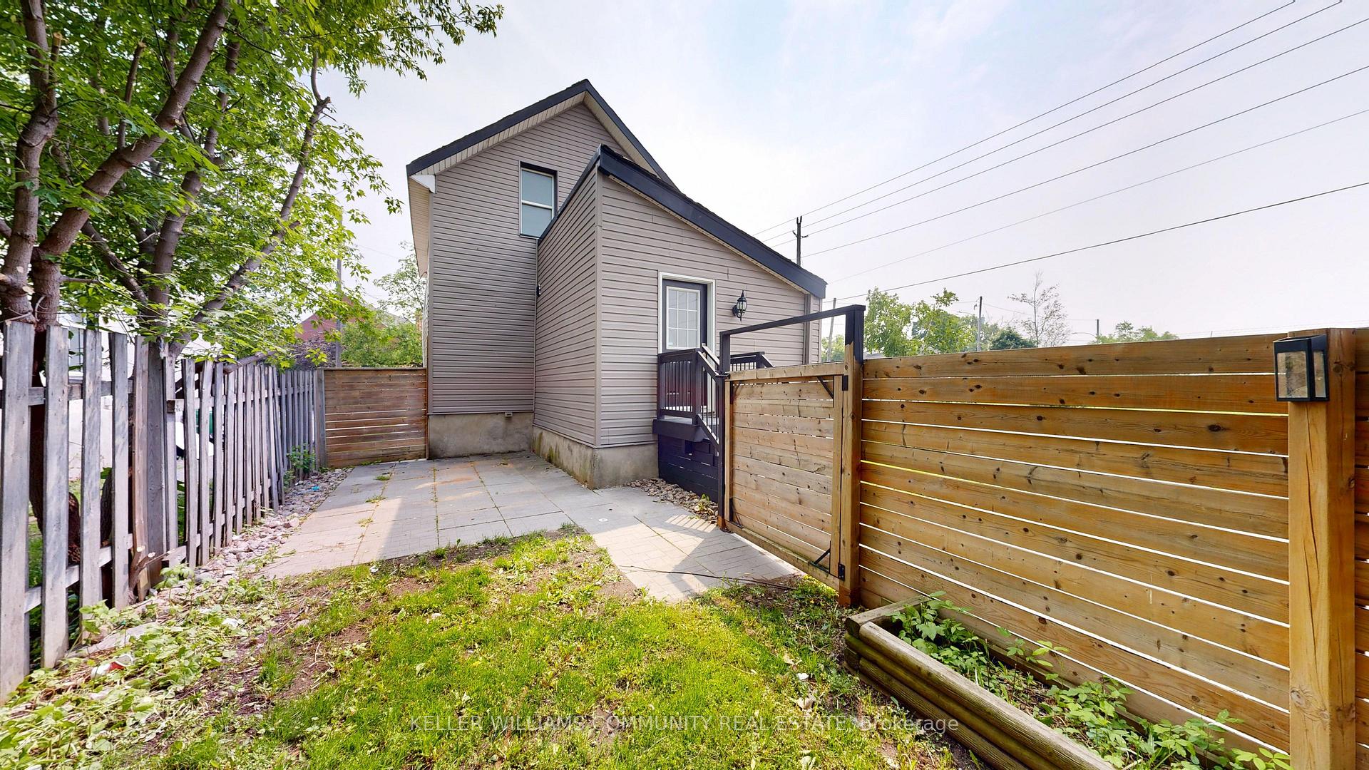 Photo 35 of 147 Park Place, Peterborough, Town Ward 3 — HOMEH