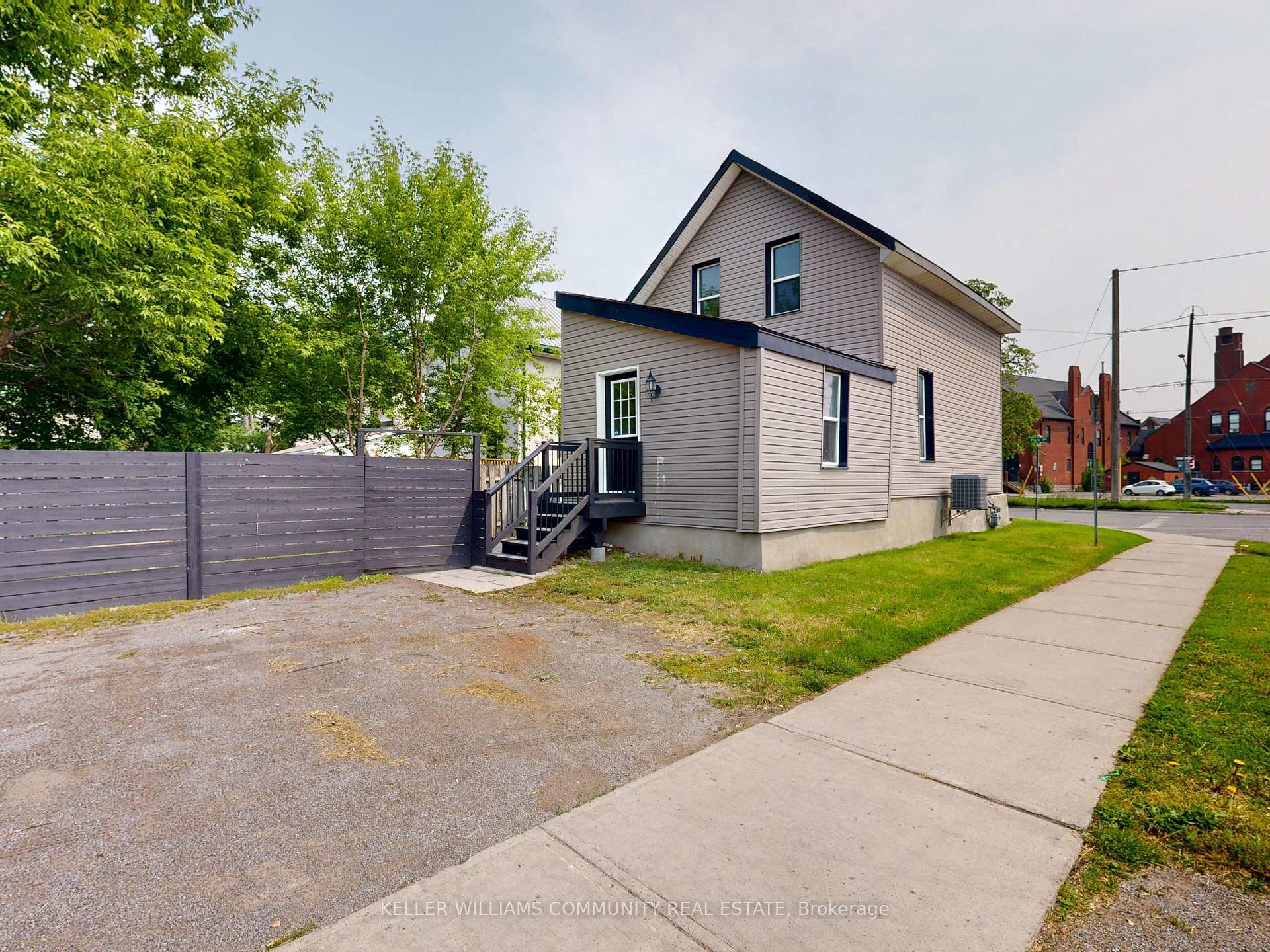 Photo 36 of 147 Park Place, Peterborough, Town Ward 3 — HOMEH