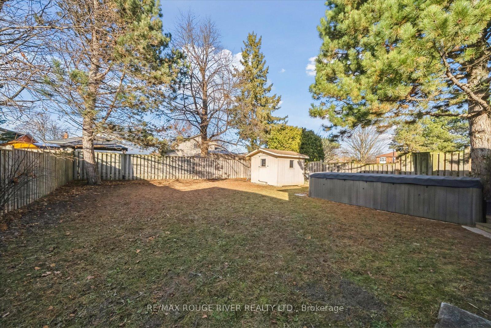 Photo 35 of 6 Guthrie Crescent, Whitby, Lynde Creek — HOMEH