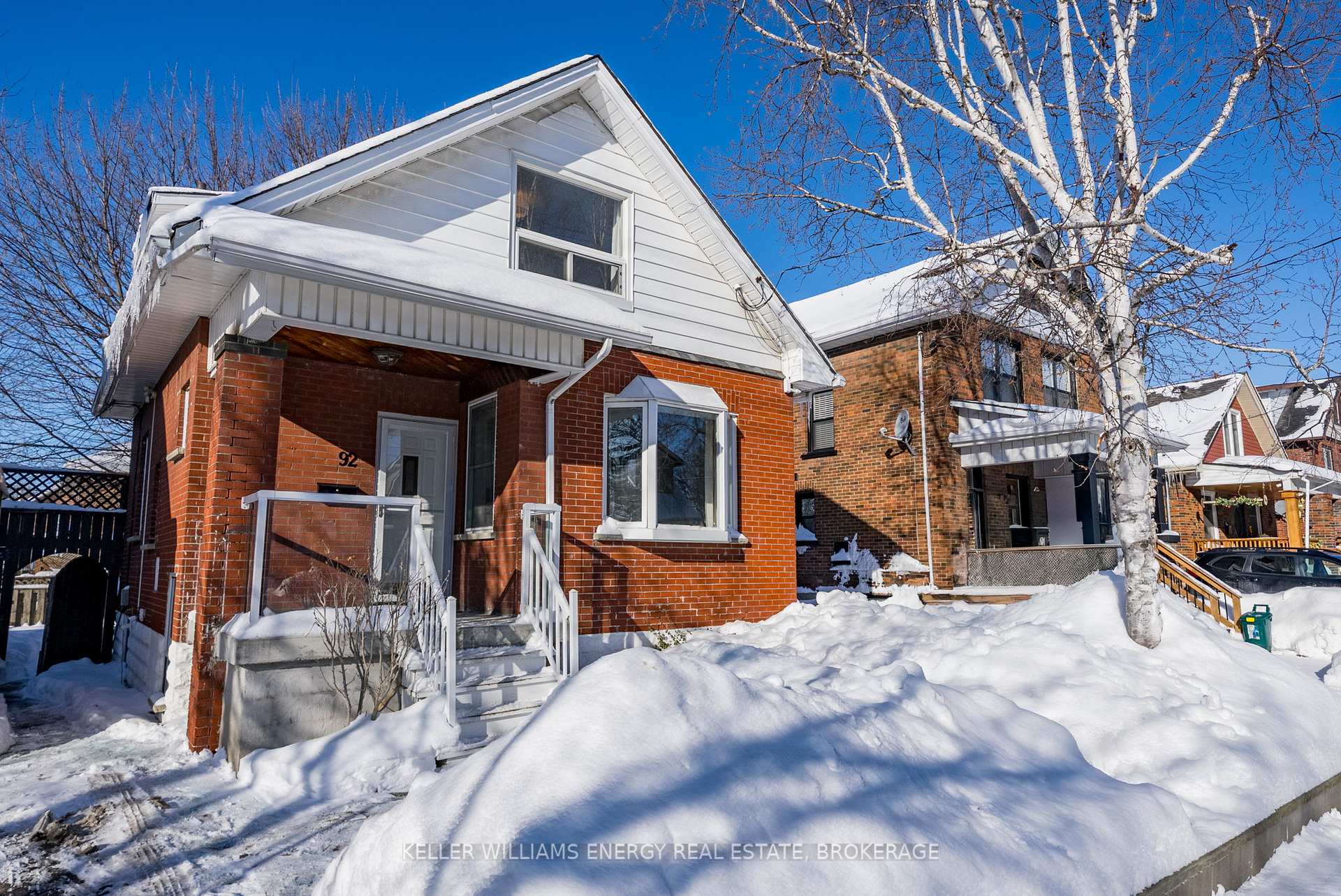 Photo 2 of 92 Oshawa Boulevard S, Oshawa, Central — HOMEH