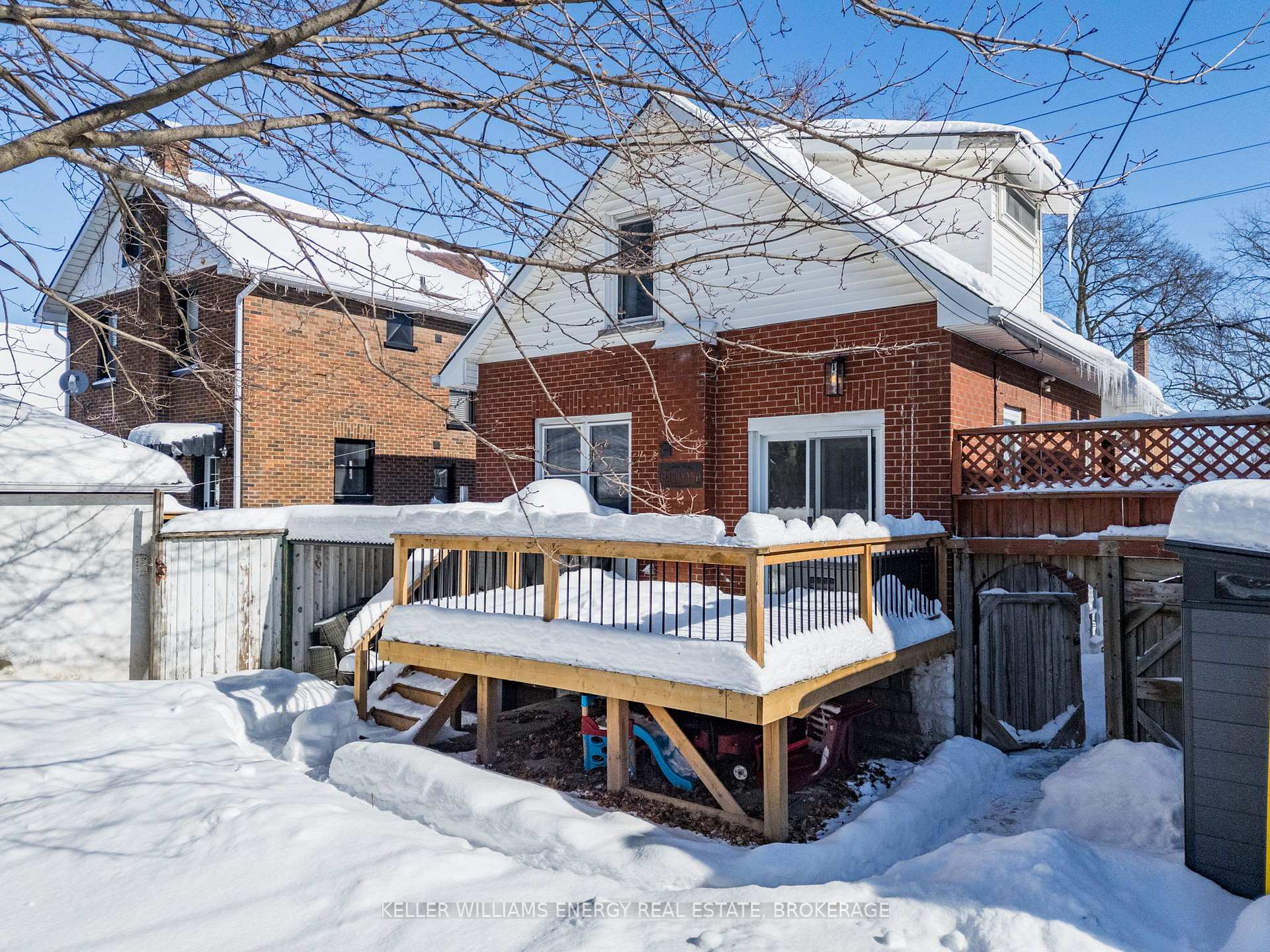 Photo 23 of 92 Oshawa Boulevard S, Oshawa, Central — HOMEH