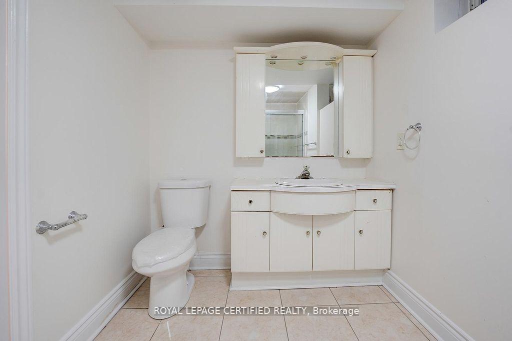 Photo 35 of 111 Letty Avenue, Brampton, Fletcher's West — HOMEH