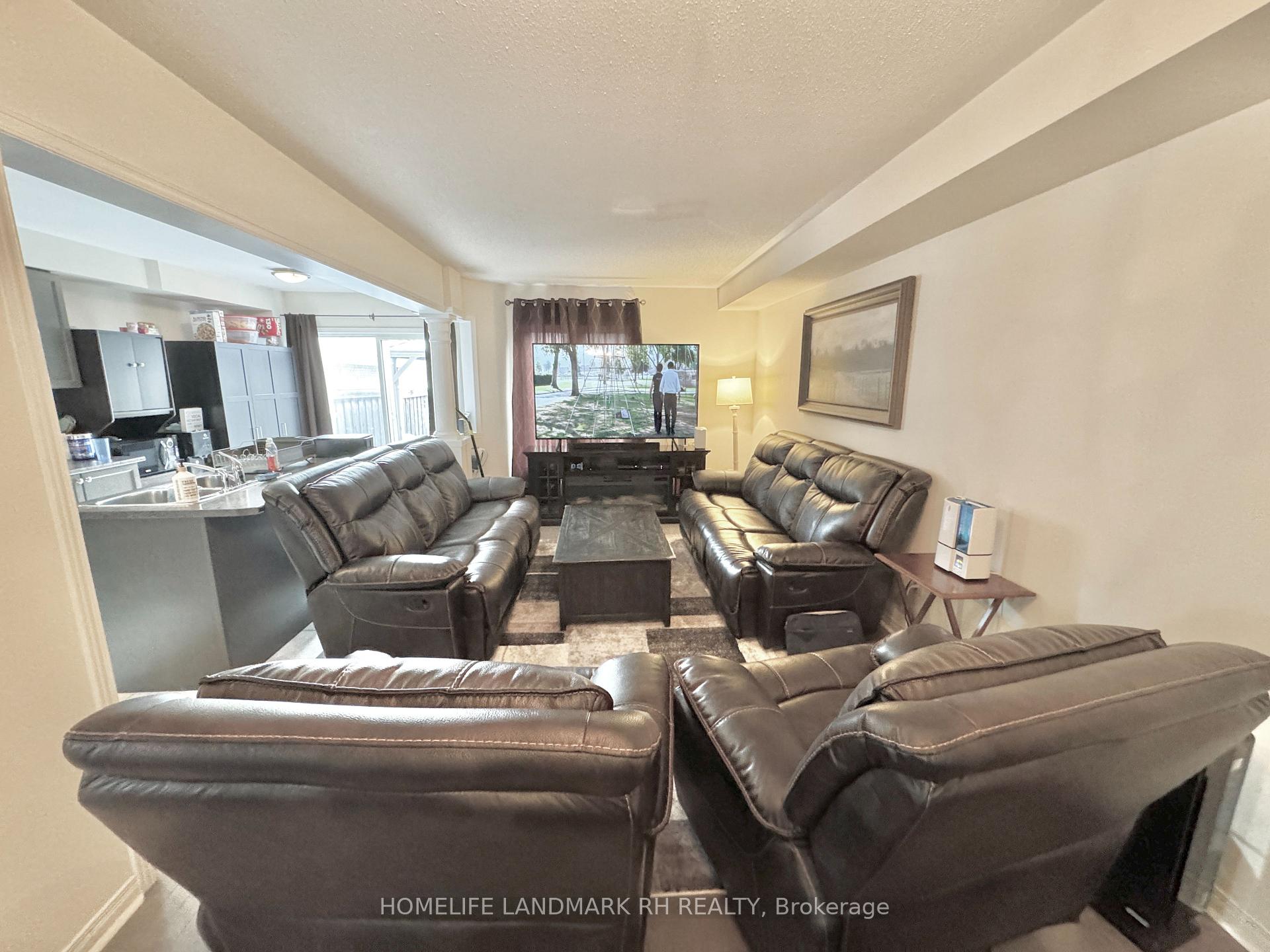 Photo 7 of 25 Harbourside Drive, Whitby, Port Whitby — HOMEH
