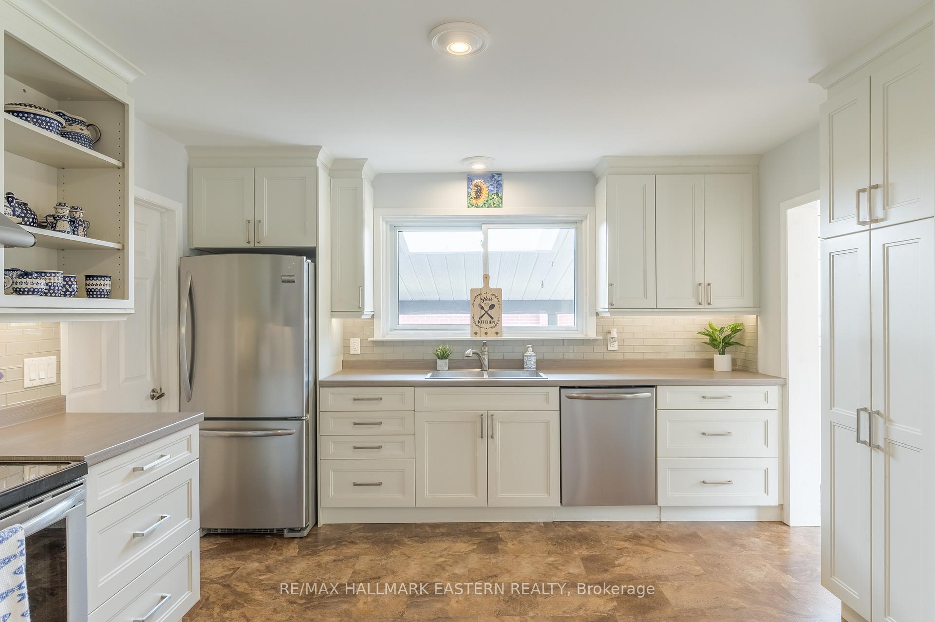 Photo 11 of 1128 Algonquin Boulevard, Peterborough, Northcrest Ward 5 — HOMEH