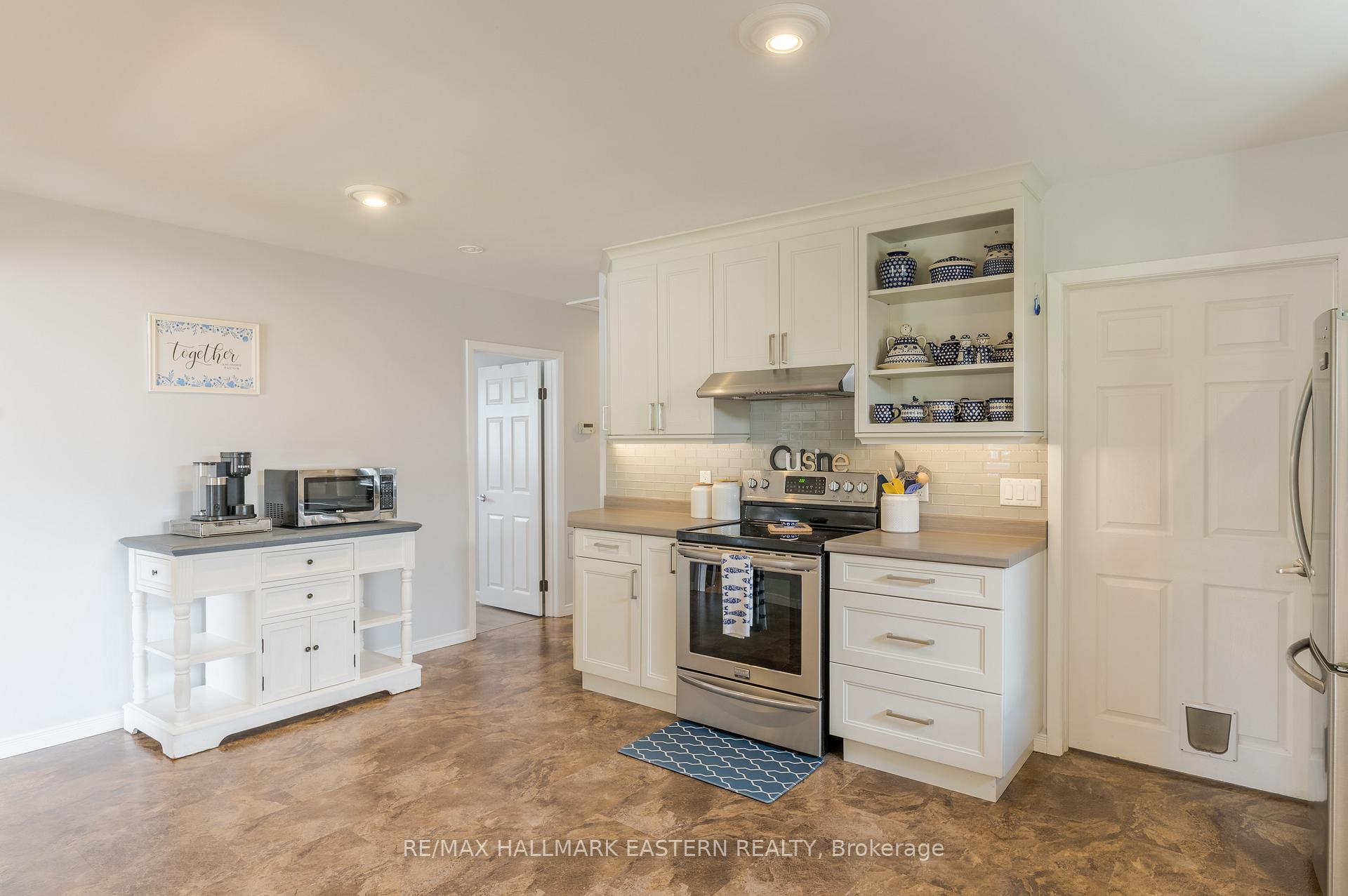 Photo 12 of 1128 Algonquin Boulevard, Peterborough, Northcrest Ward 5 — HOMEH