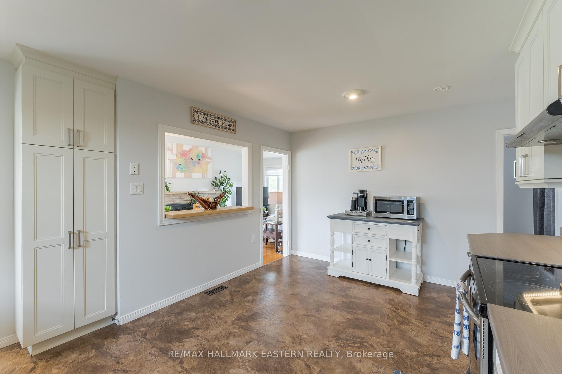 Photo 13 of 1128 Algonquin Boulevard, Peterborough, Northcrest Ward 5 — HOMEH