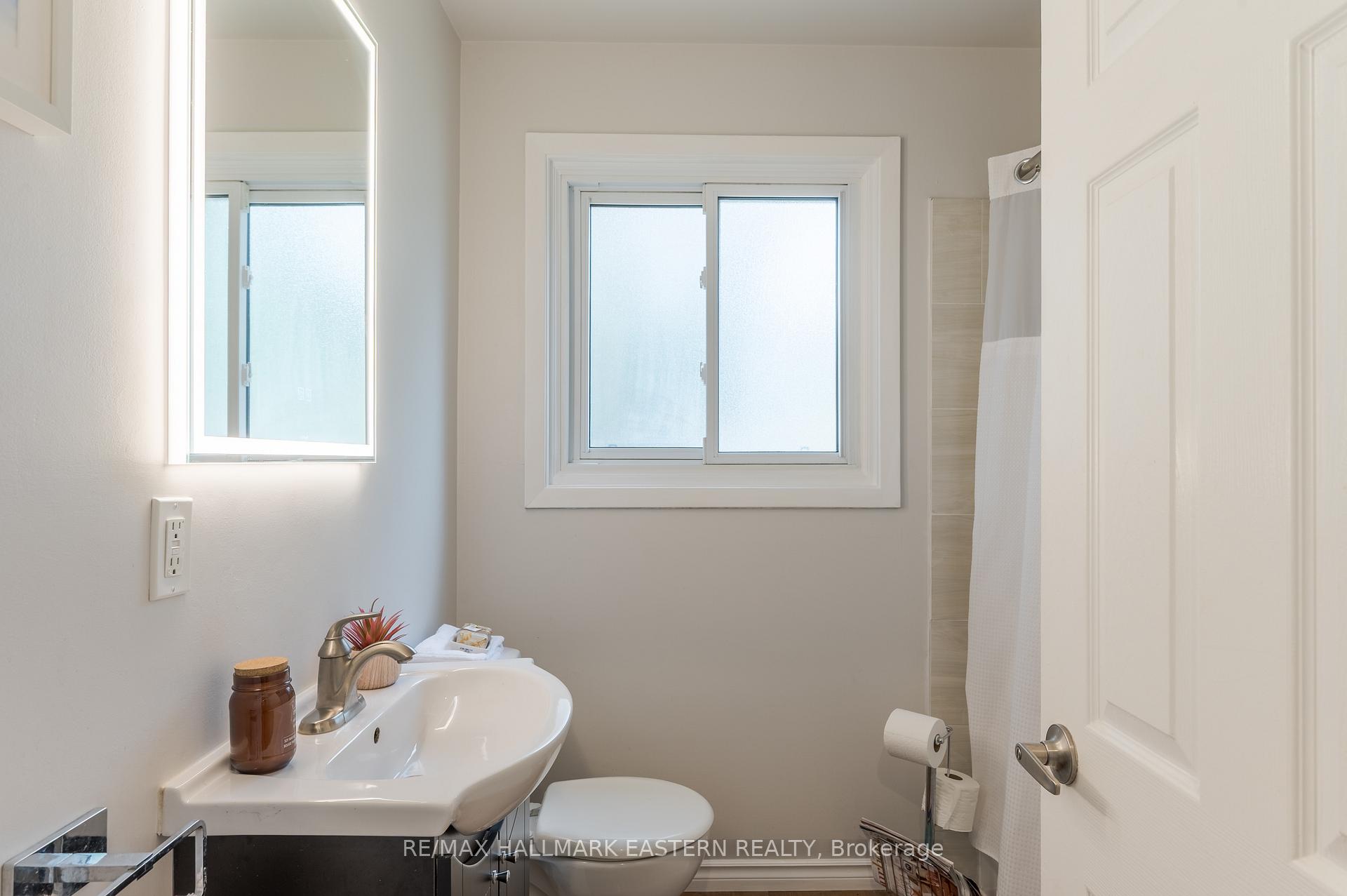 Photo 25 of 1128 Algonquin Boulevard, Peterborough, Northcrest Ward 5 — HOMEH