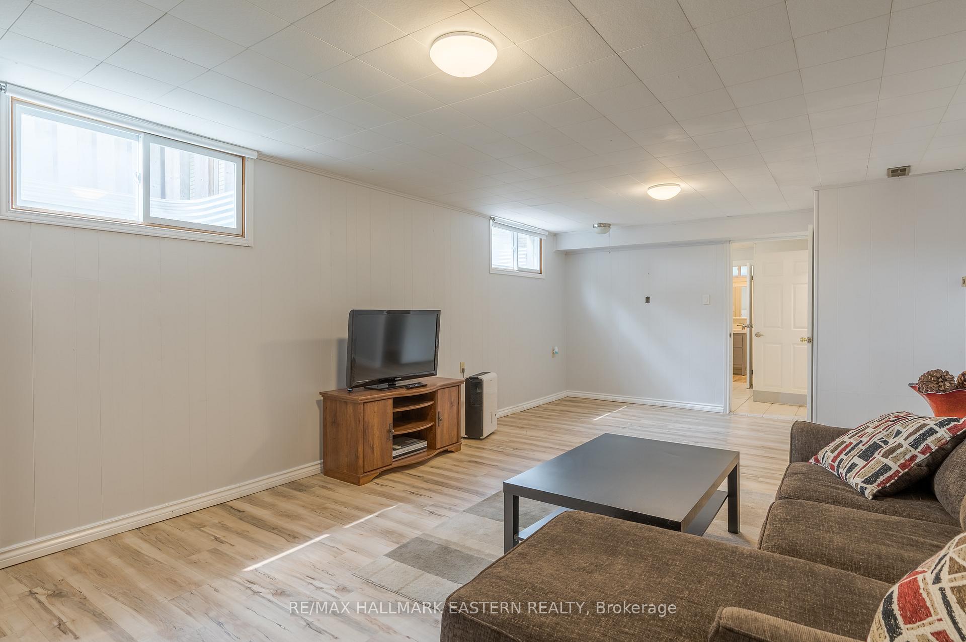 Photo 30 of 1128 Algonquin Boulevard, Peterborough, Northcrest Ward 5 — HOMEH