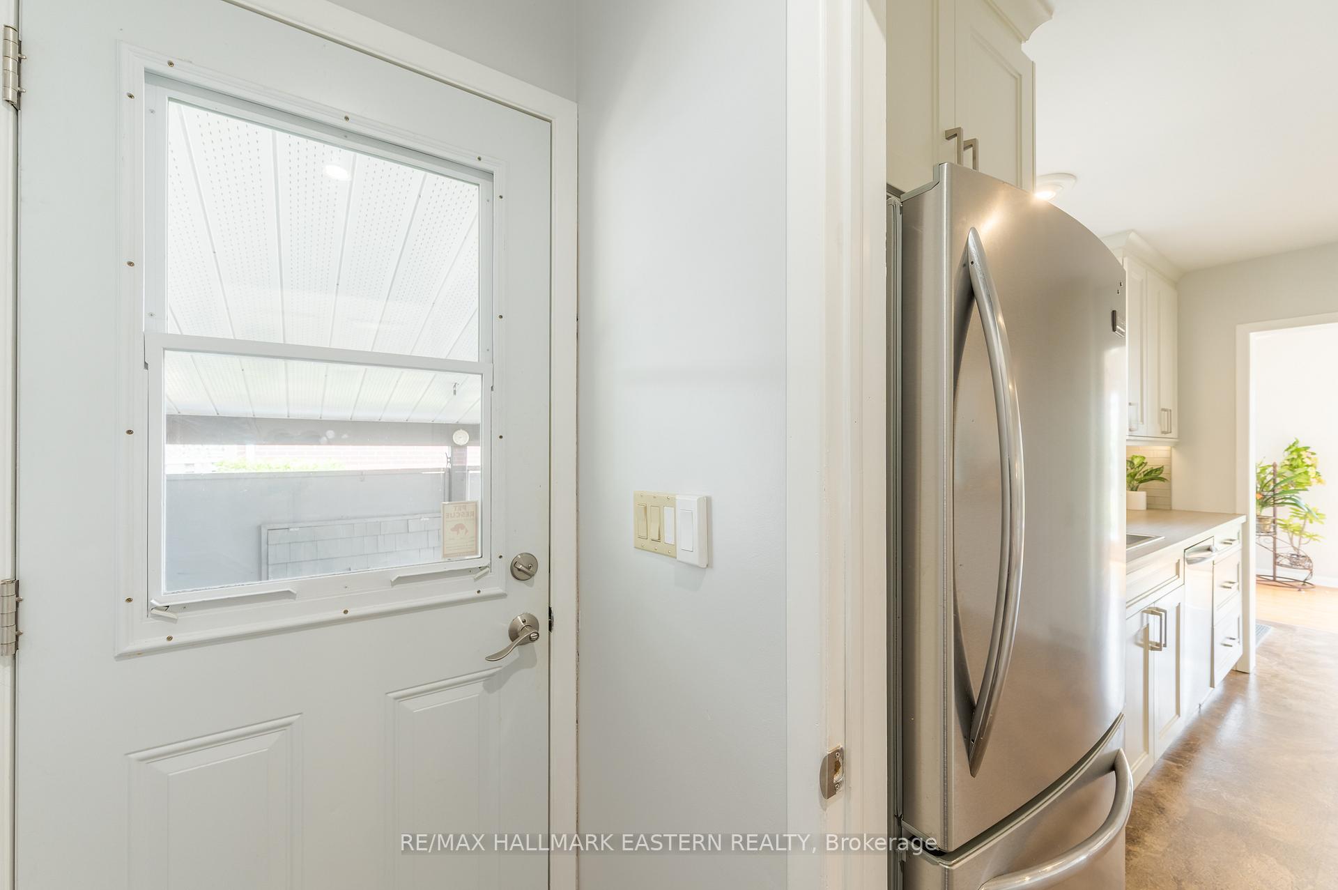 Photo 39 of 1128 Algonquin Boulevard, Peterborough, Northcrest Ward 5 — HOMEH