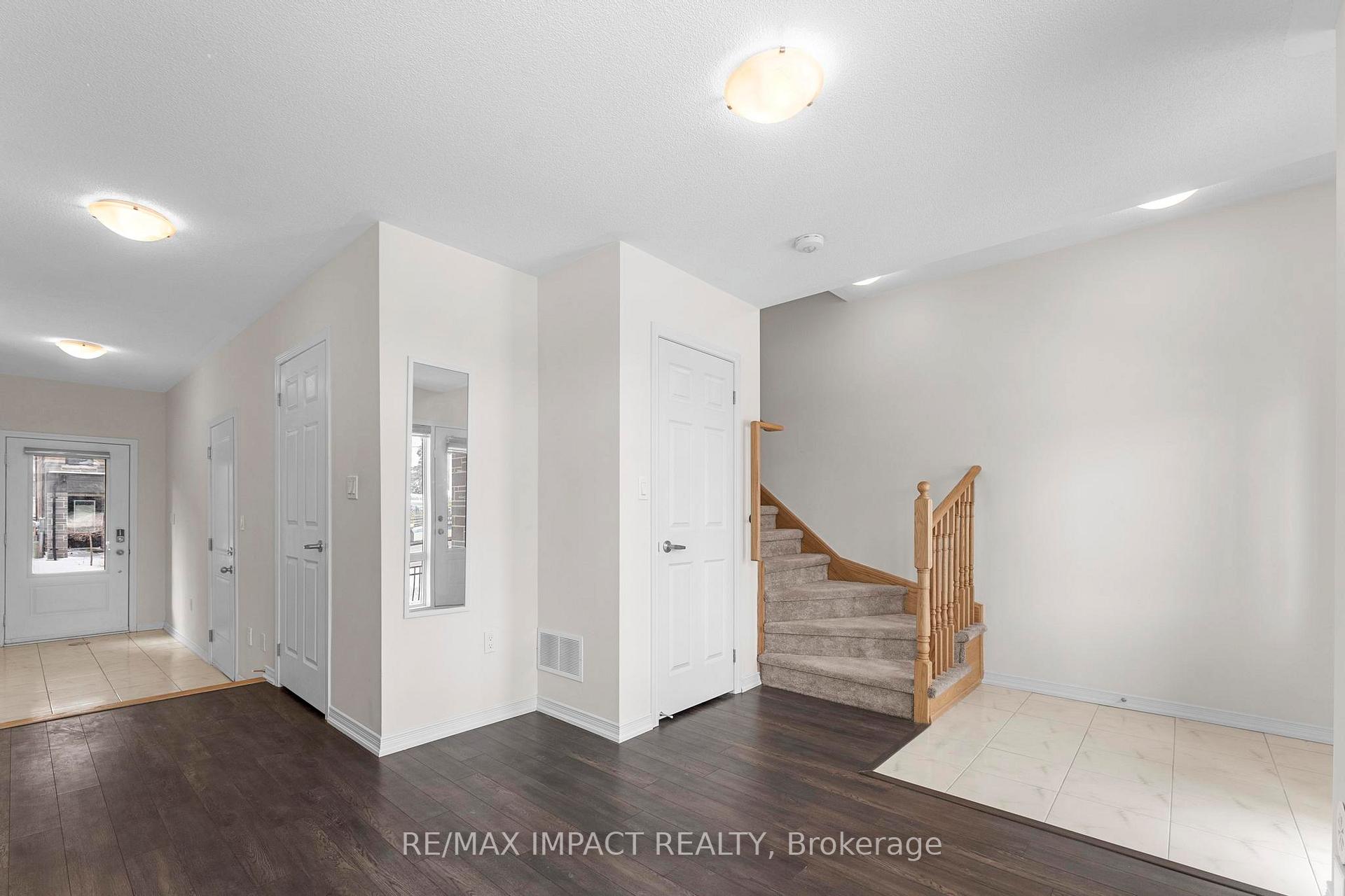 Photo 8 of 1443 Coral Springs Path, Oshawa, Taunton — HOMEH