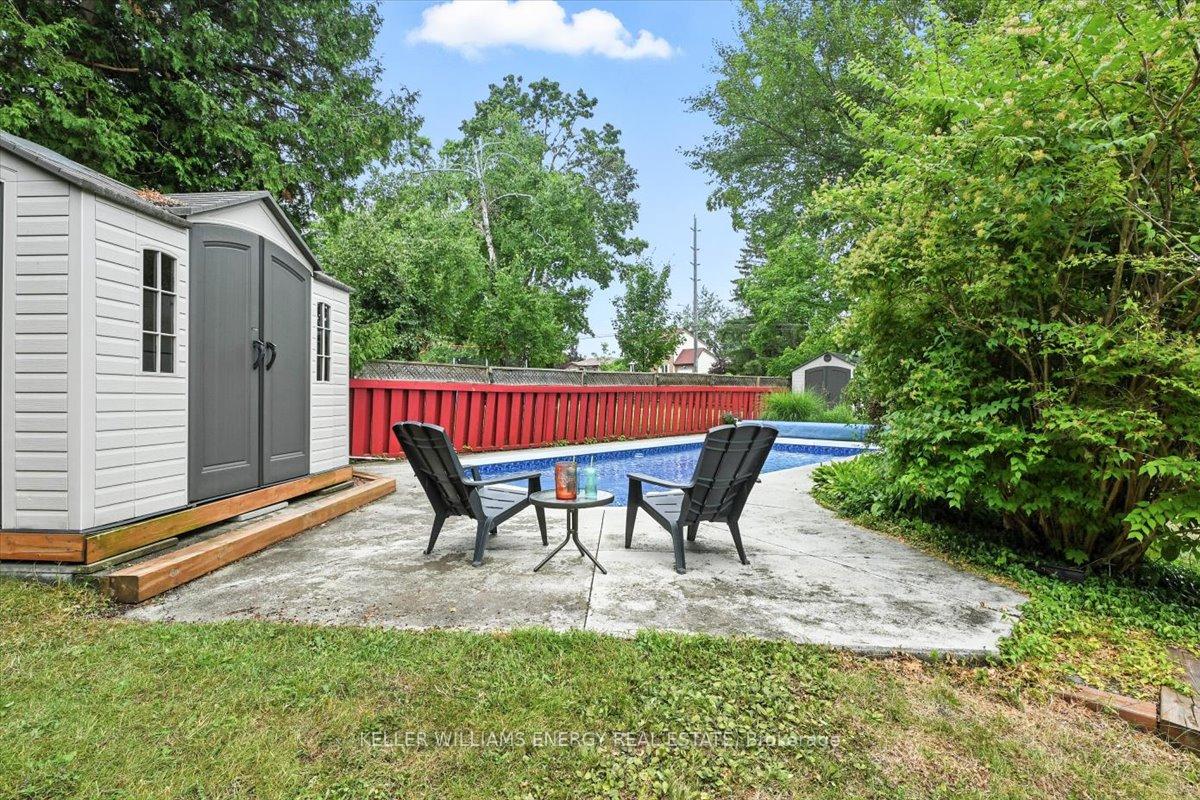 Photo 32 of 76 Maple Crescent, Peterborough, Monaghan Ward 2 — HOMEH