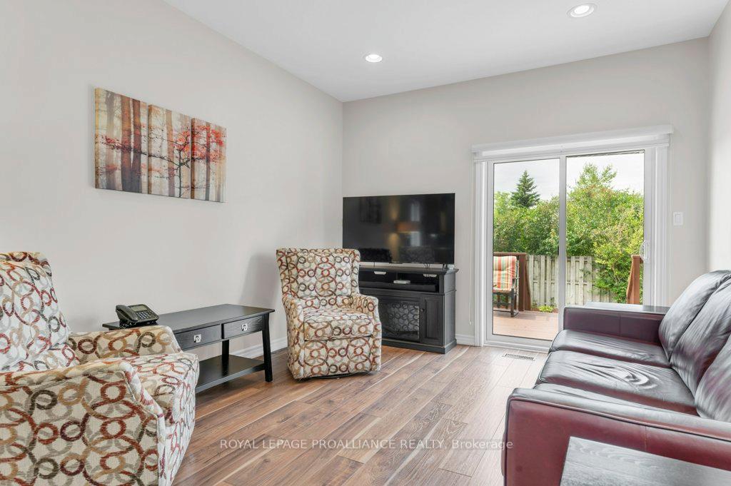 Photo 16 of 77 Gavey Street, Belleville, Thurlow Ward — HOMEH