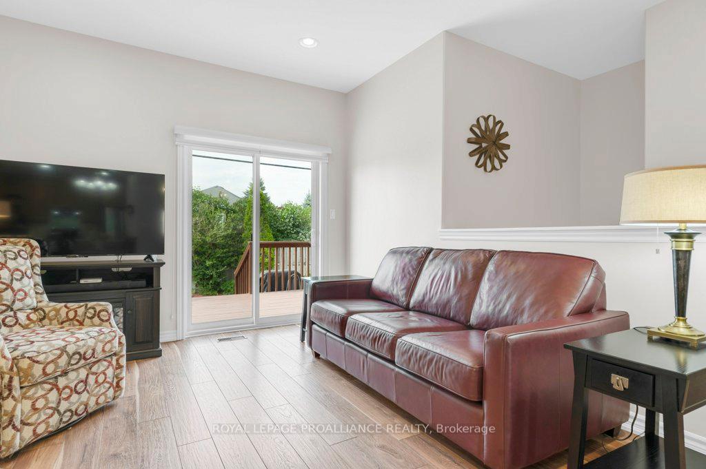 Photo 14 of 77 Gavey Street, Belleville, Thurlow Ward — HOMEH