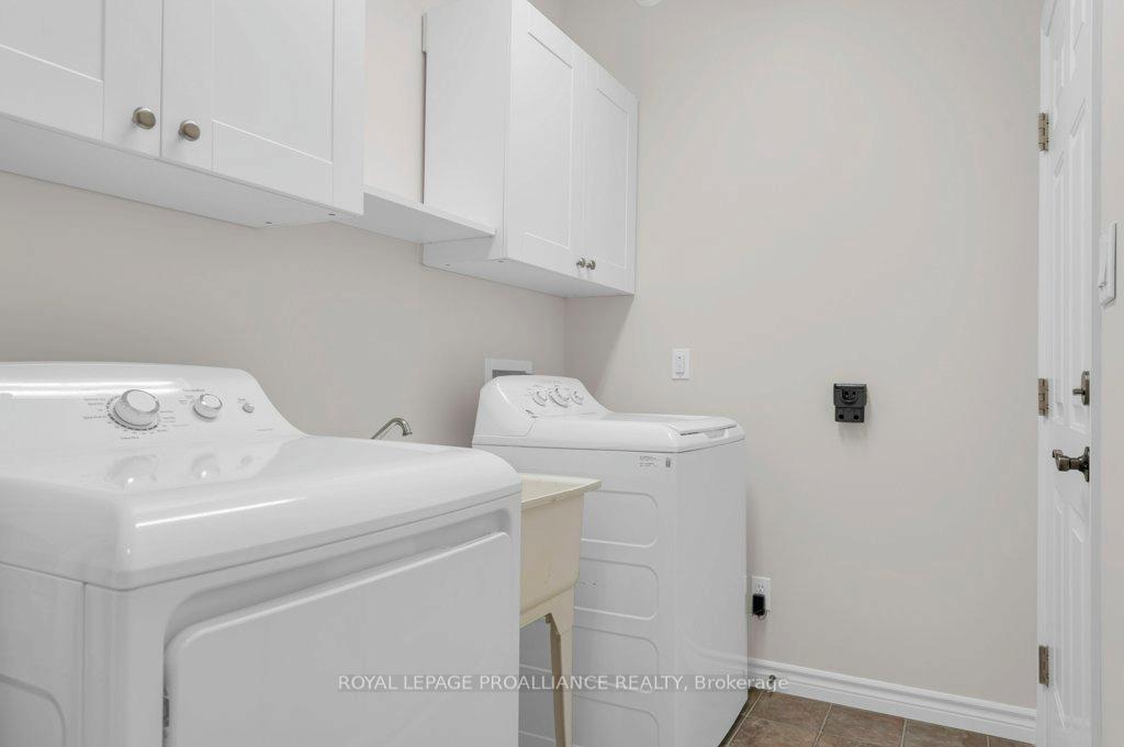 Photo 23 of 77 Gavey Street, Belleville, Thurlow Ward — HOMEH