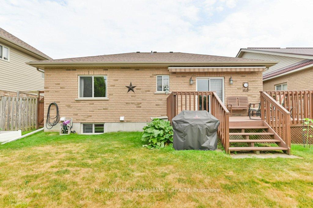 Photo 31 of 77 Gavey Street, Belleville, Thurlow Ward — HOMEH