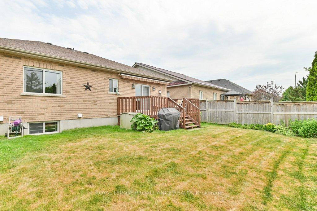 Photo 32 of 77 Gavey Street, Belleville, Thurlow Ward — HOMEH