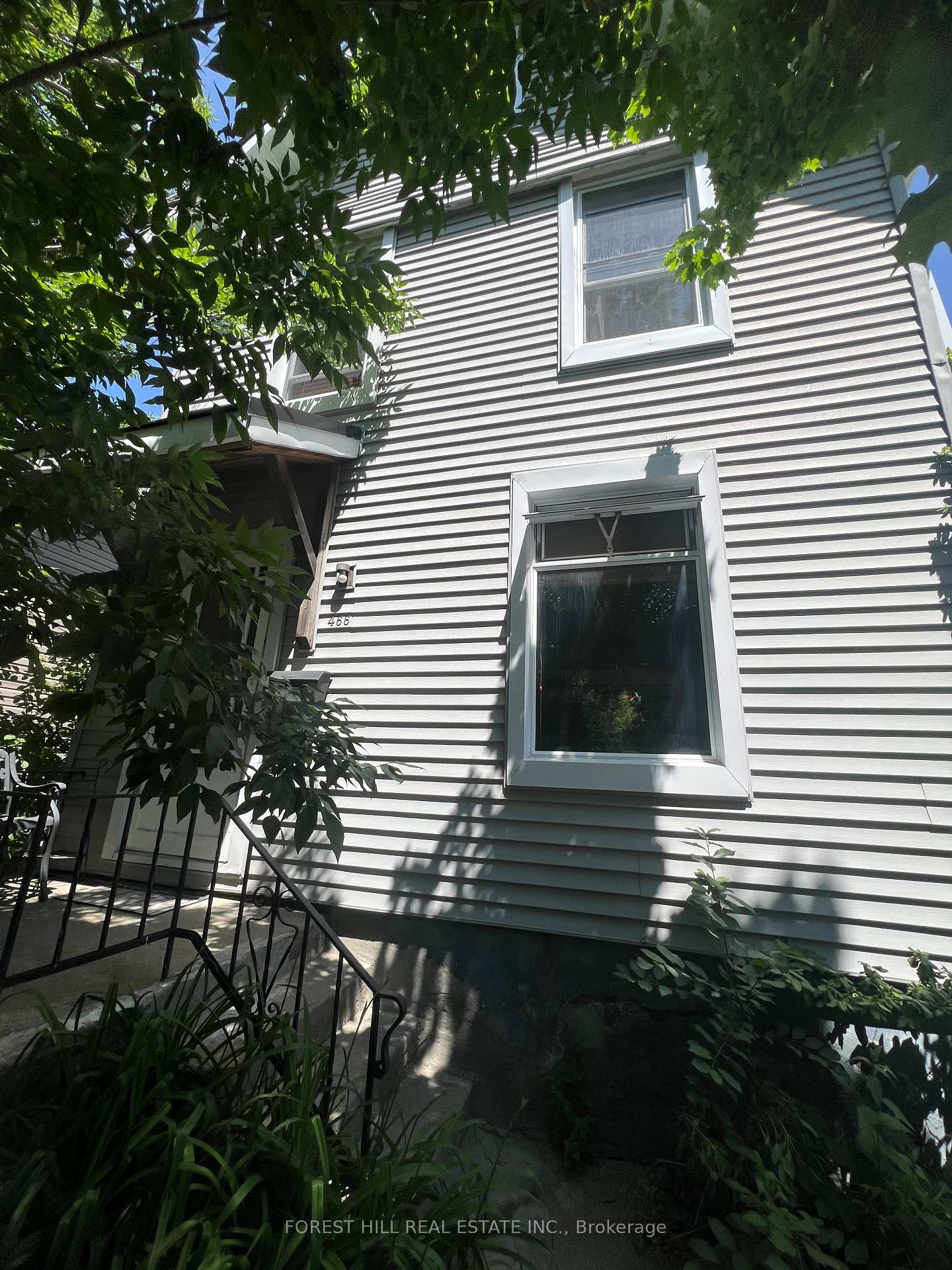 Photo 3 of 466 Cambridge Street, Peterborough, Town Ward 3 — HOMEH