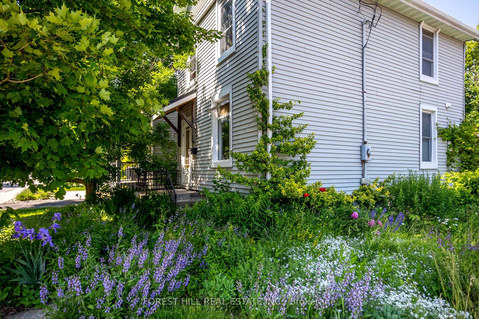 Photo 6 of 466 Cambridge Street, Peterborough, Town Ward 3 — HOMEH
