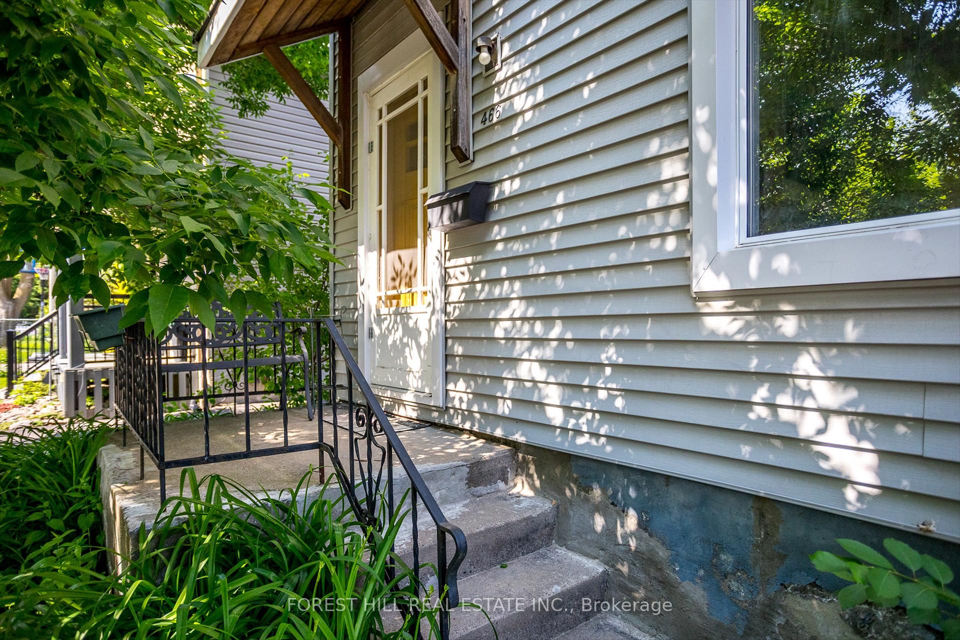 Photo 7 of 466 Cambridge Street, Peterborough, Town Ward 3 — HOMEH