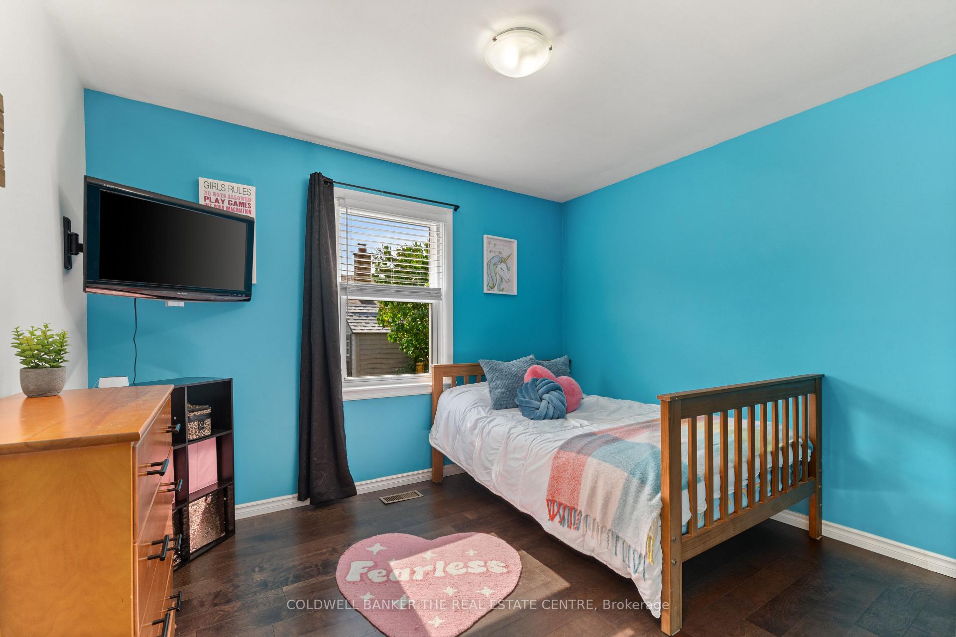 Photo 19 of 619 Park Street S, Peterborough, Otonabee Ward 1 — HOMEH