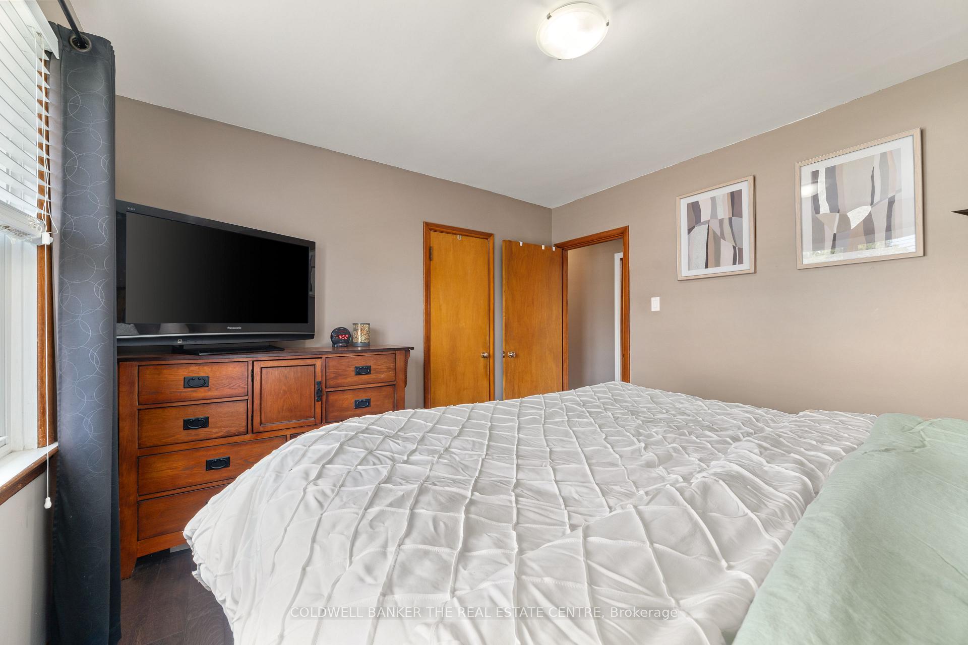 Photo 22 of 619 Park Street S, Peterborough, Otonabee Ward 1 — HOMEH