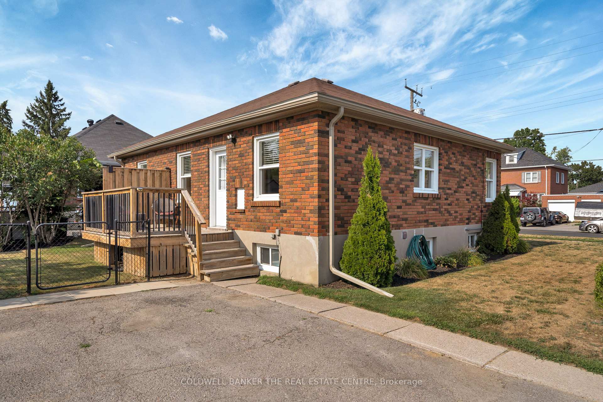 Photo 31 of 619 Park Street S, Peterborough, Otonabee Ward 1 — HOMEH
