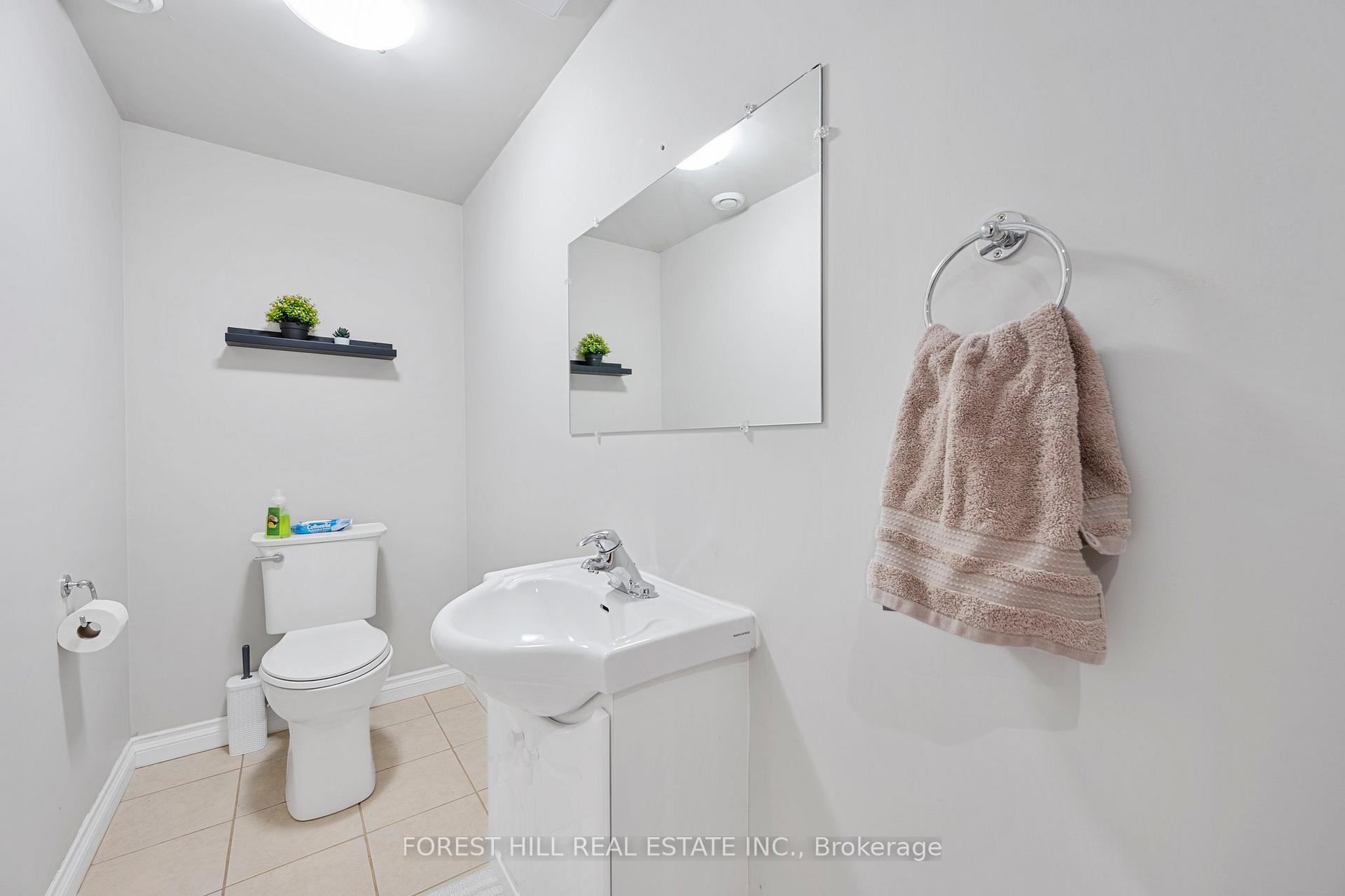 Photo 39 of 34 Regal Pine Court, Vaughan, Maple — HOMEH