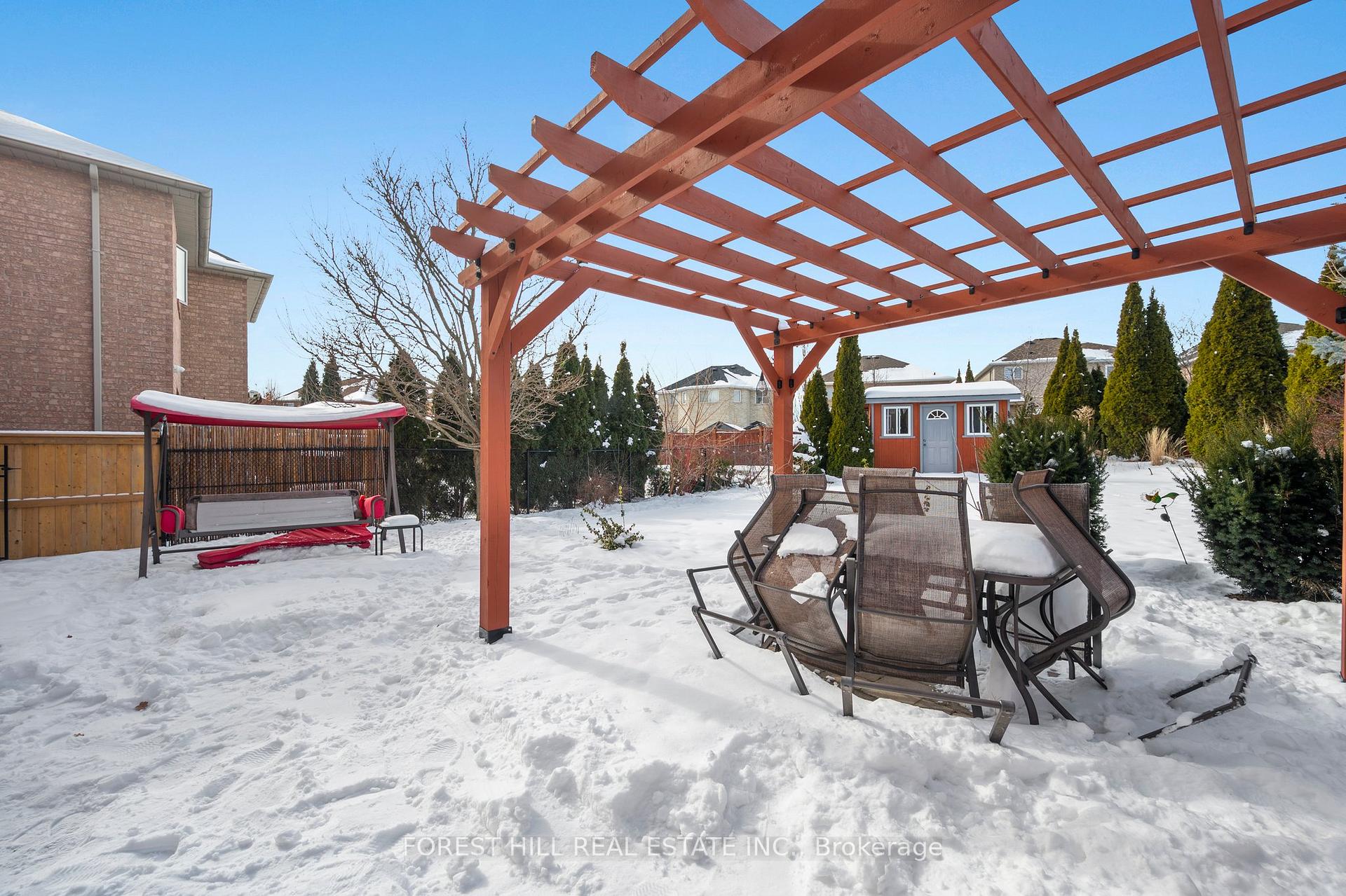 Photo 41 of 34 Regal Pine Court, Vaughan, Maple — HOMEH