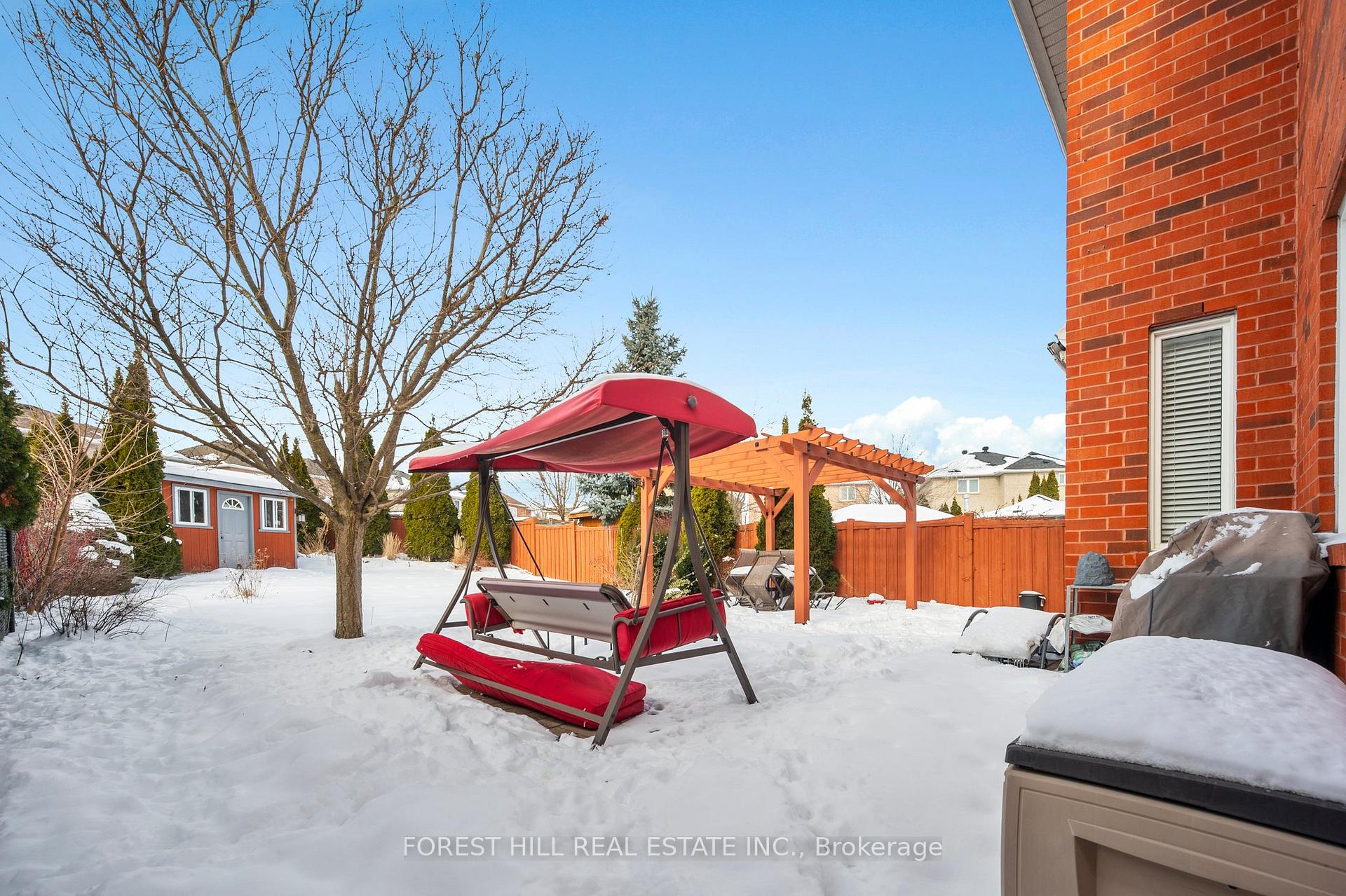 Photo 42 of 34 Regal Pine Court, Vaughan, Maple — HOMEH