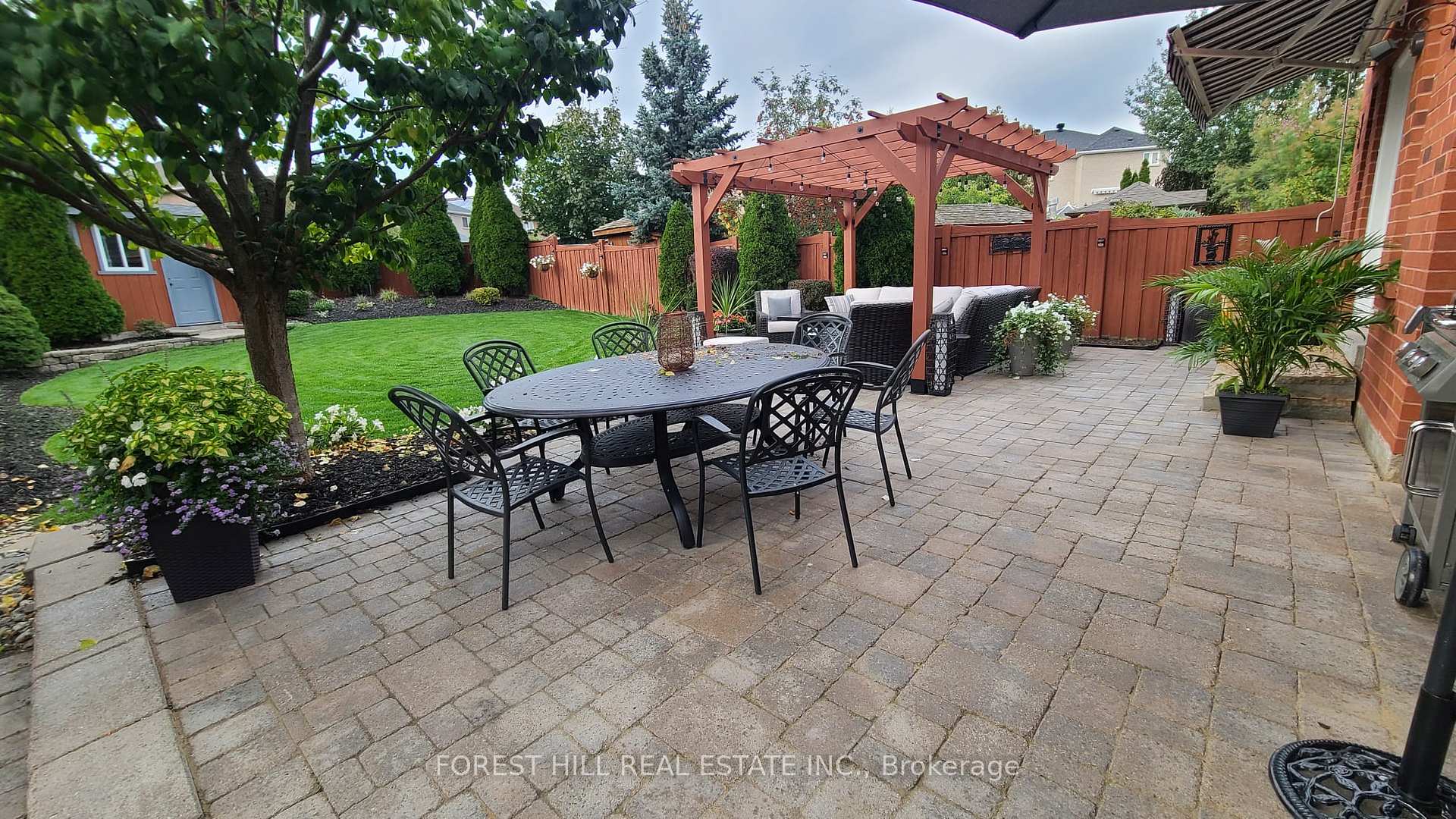 Photo 46 of 34 Regal Pine Court, Vaughan, Maple — HOMEH