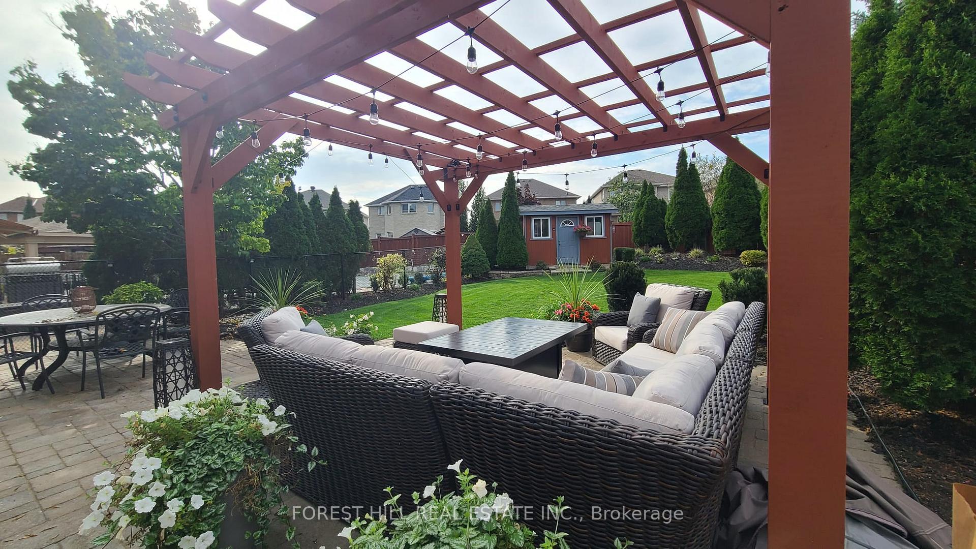 Photo 47 of 34 Regal Pine Court, Vaughan, Maple — HOMEH